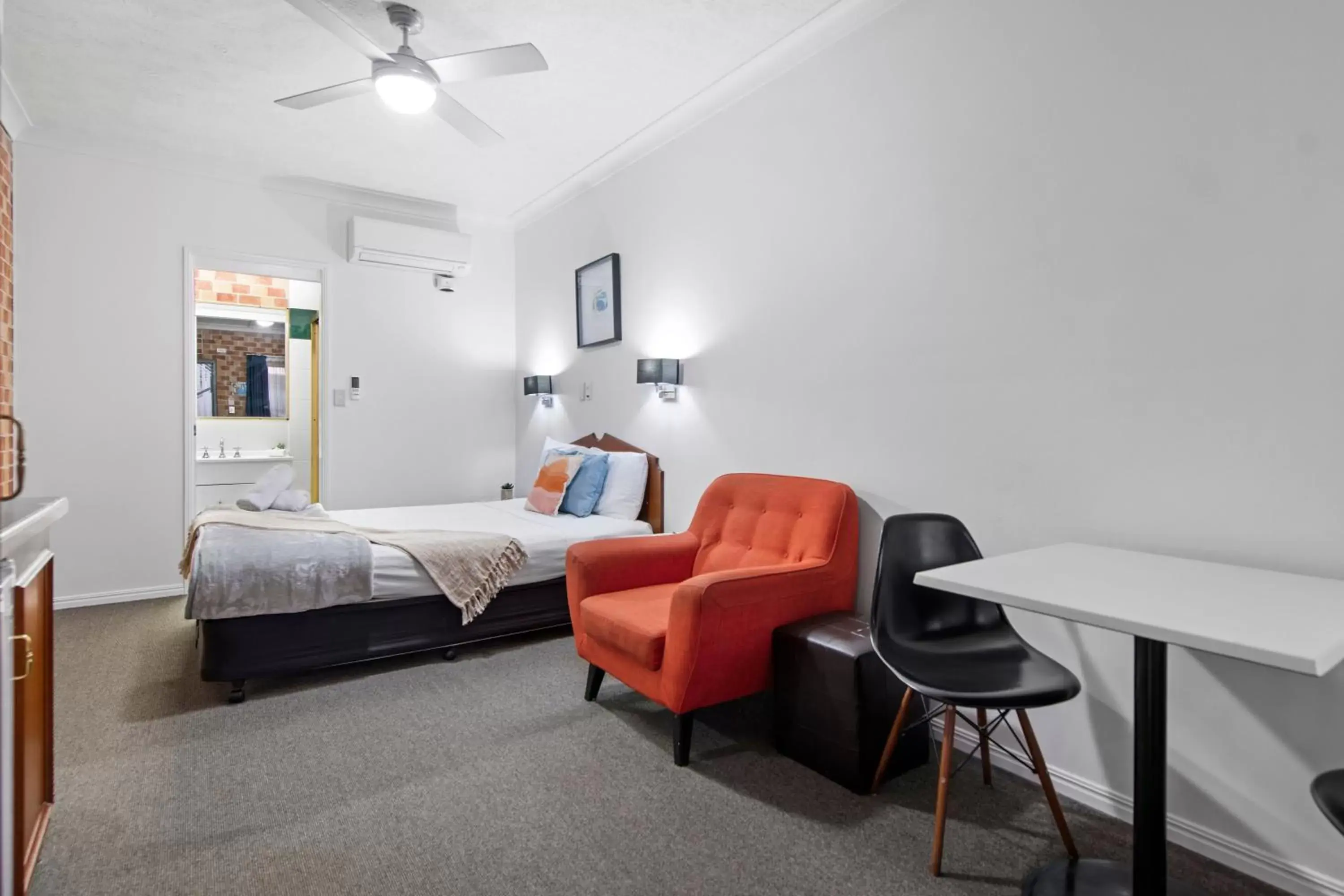 Bedroom in Airport Clayfield Motel