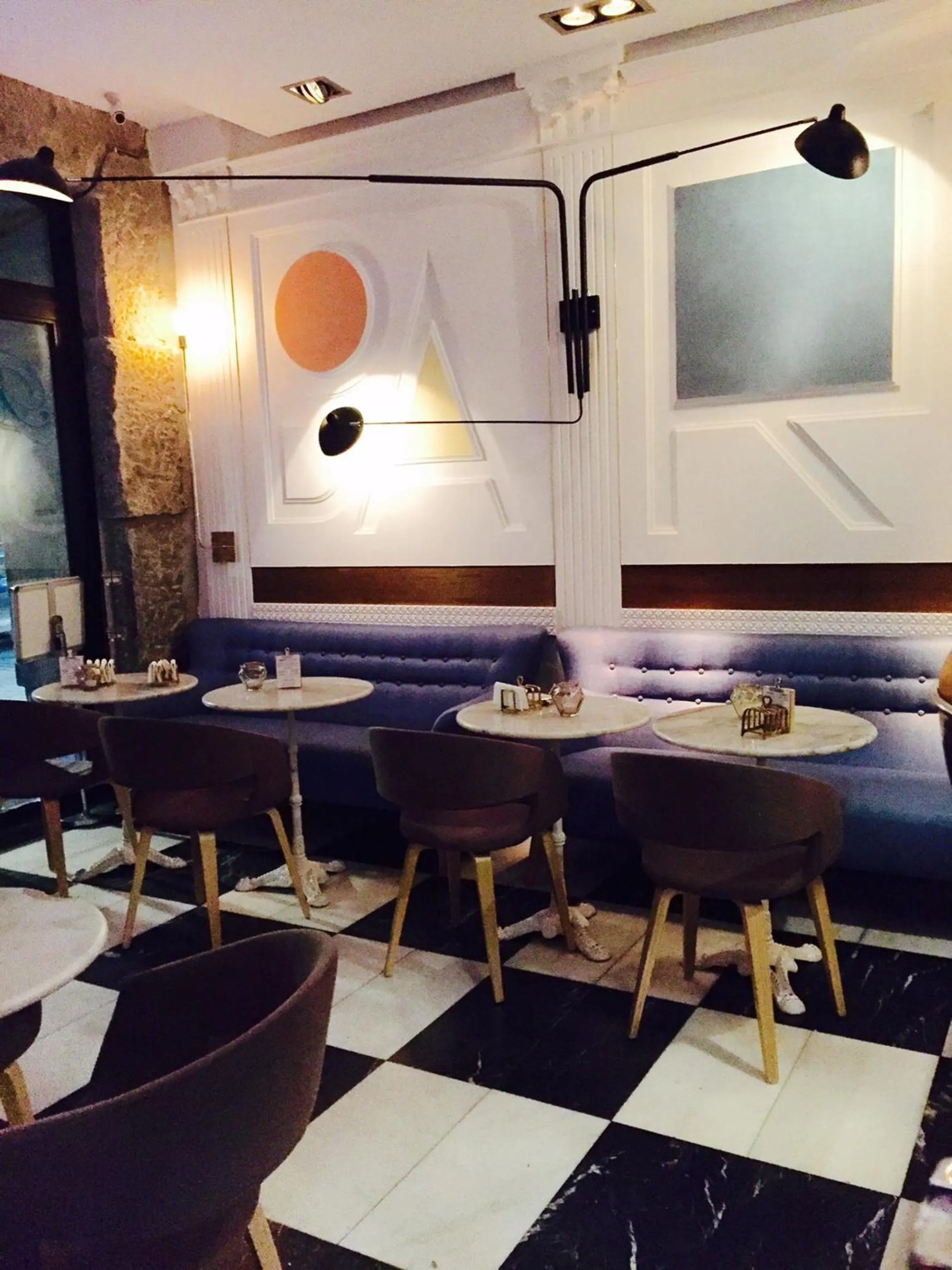 Lounge or bar in Abalú Design Boutique Hotel Gran Via