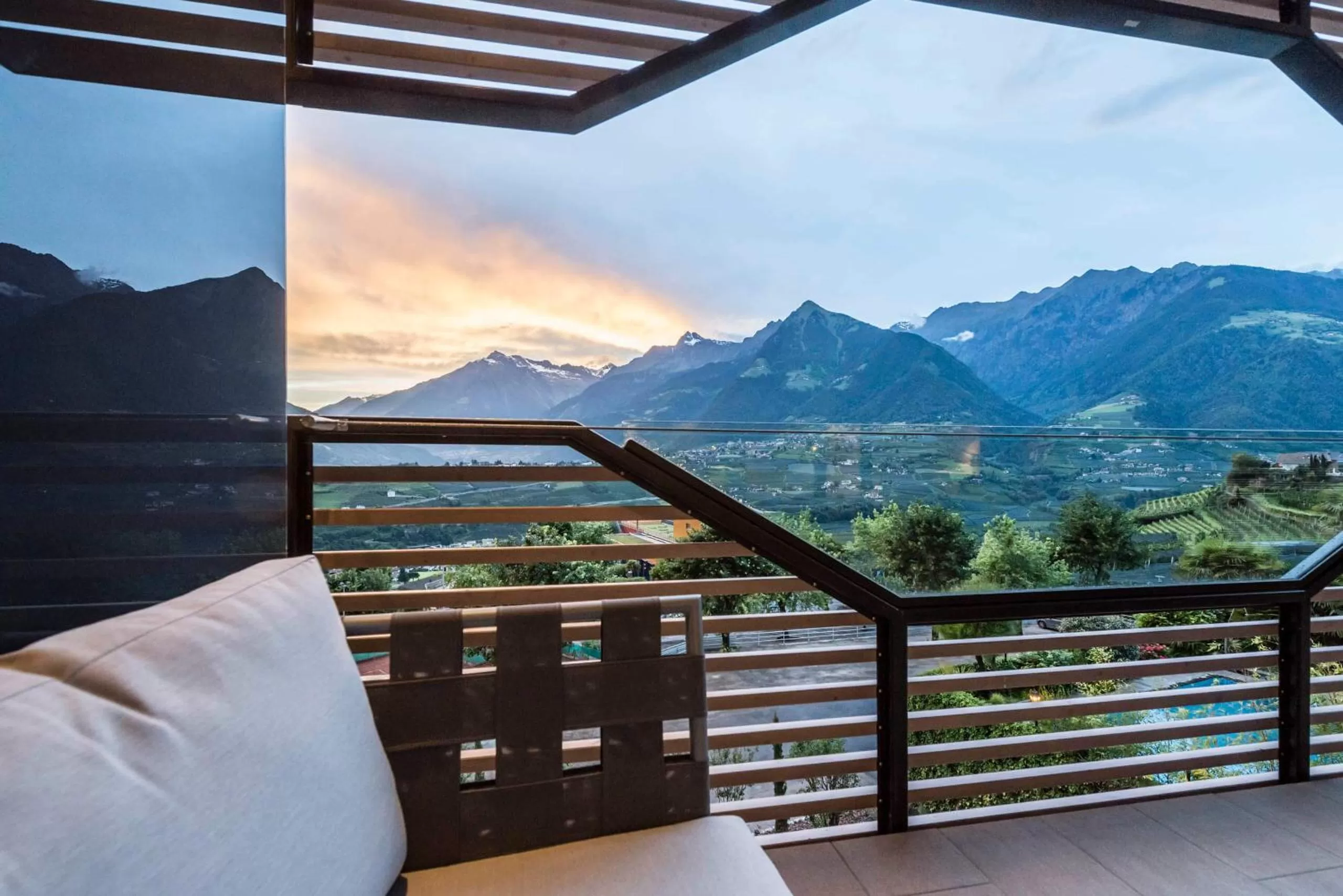 Balcony/Terrace in Hotel Rosengarten (Schenna Resort)