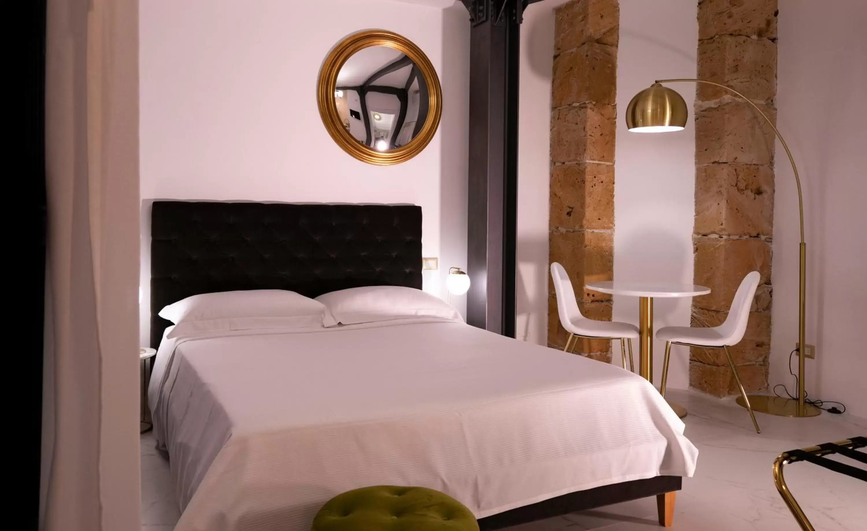 Bed in Azzoli Trapani - Apartments&Skypool - Adults Only