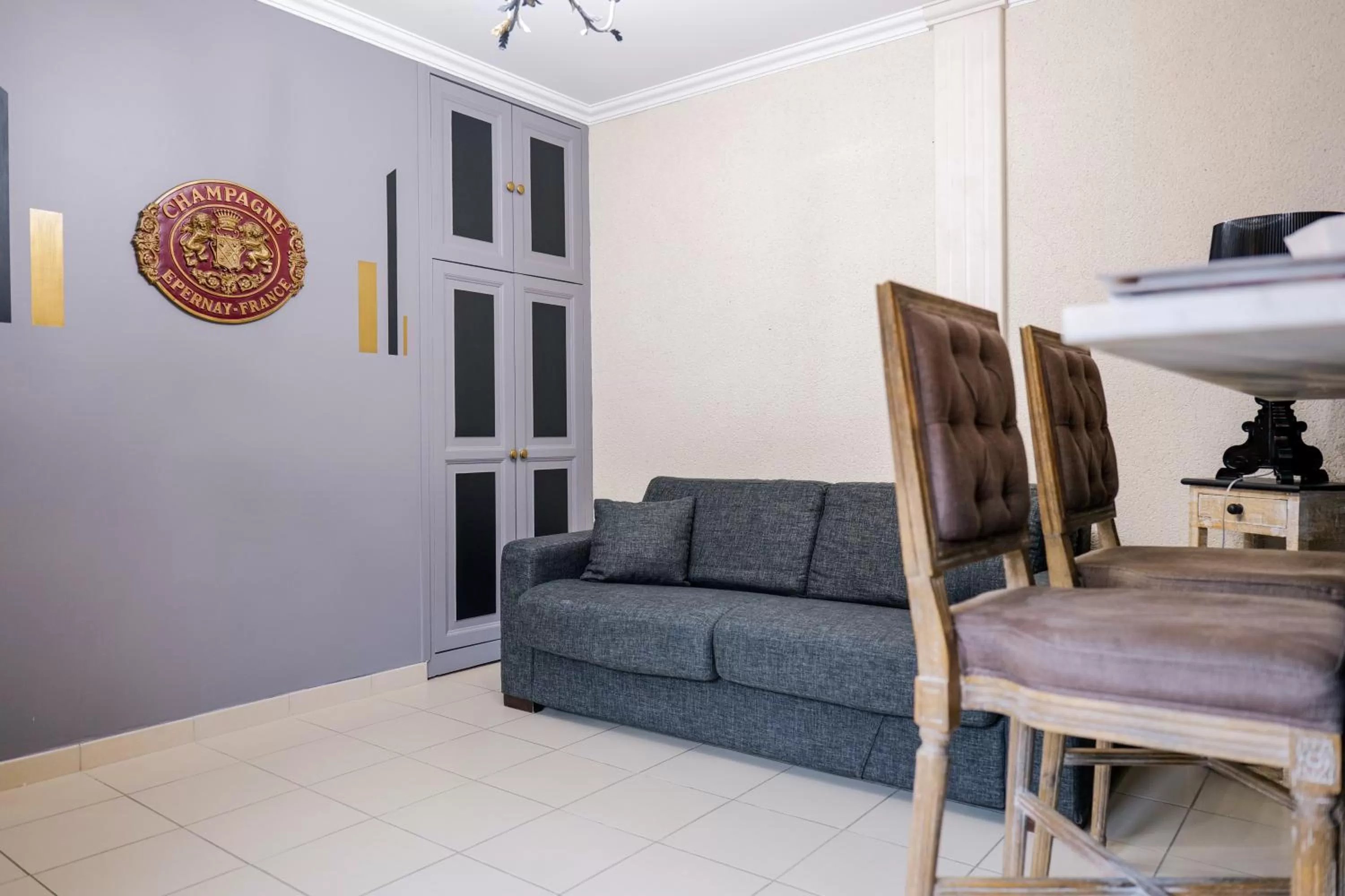 Seating Area in Champagne André Bergère