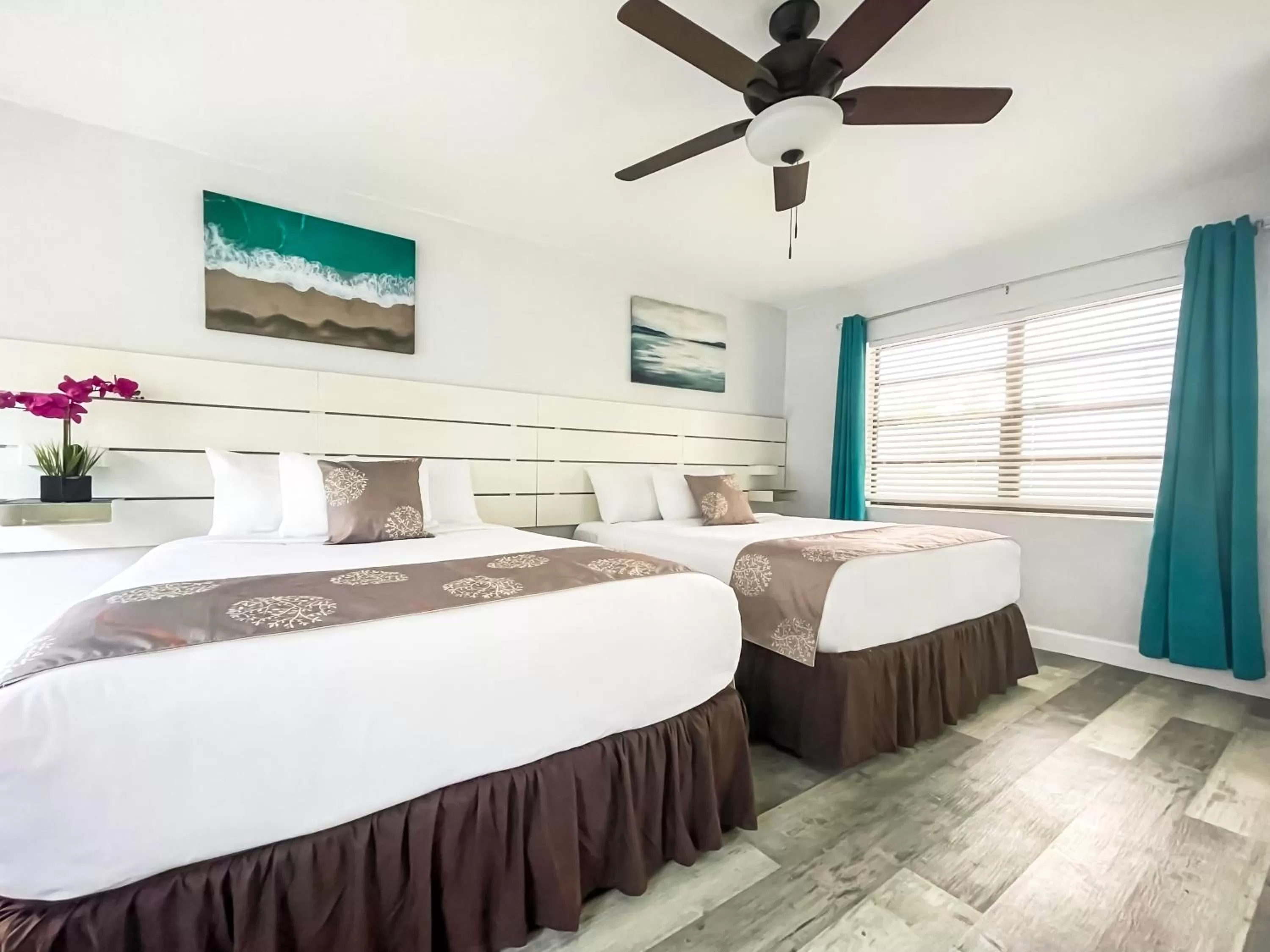 Bed in Hollywood Beach Hotels