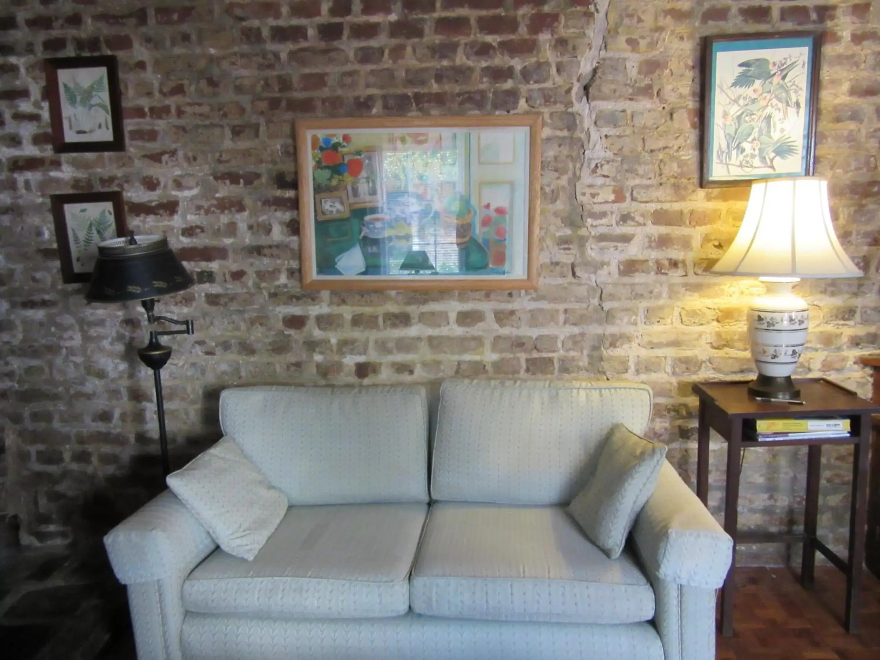 Living room, Seating Area in Historic 86 Church Street