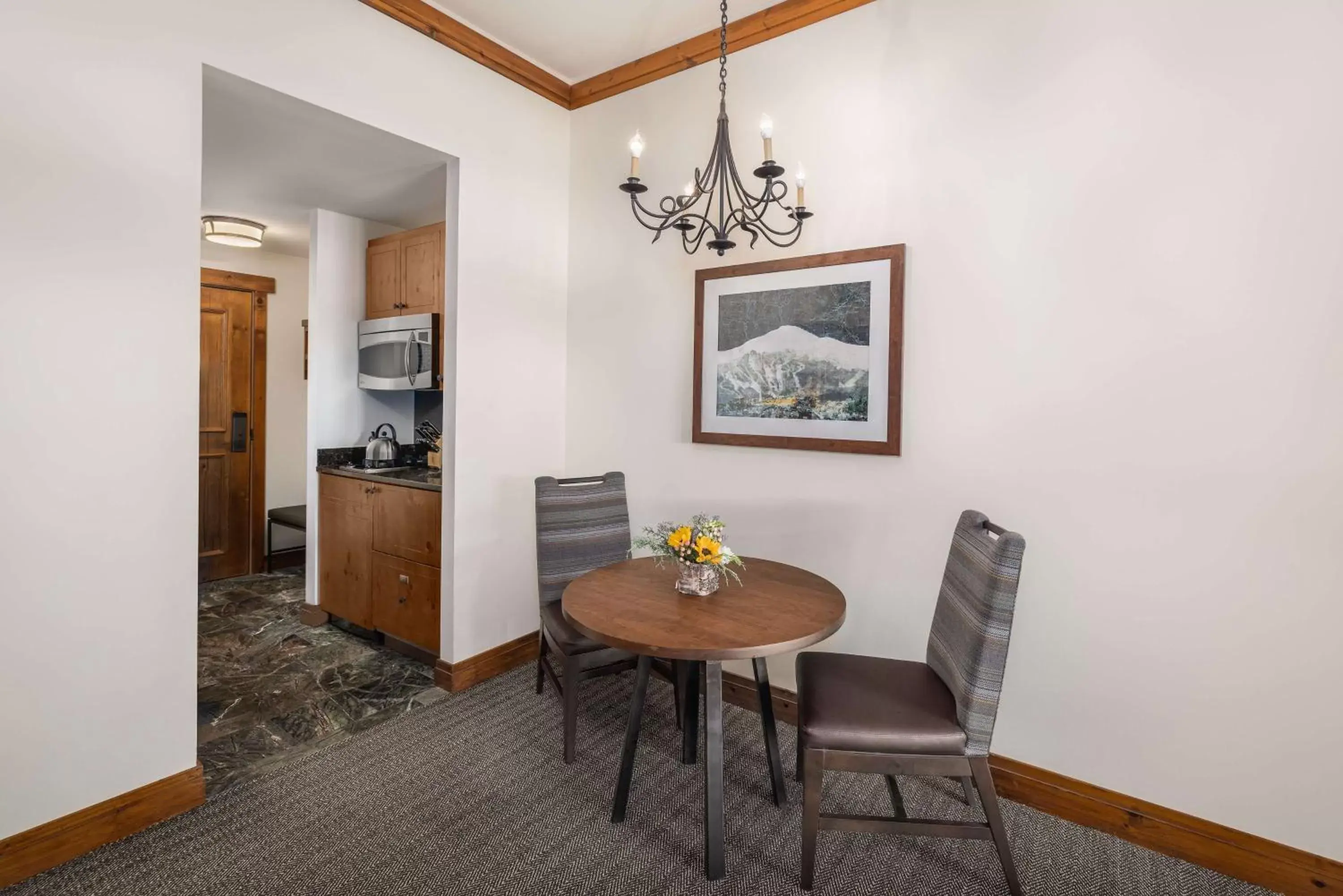 Photo of the whole room, Dining Area in The Lodge at Spruce Peak, a Destination by Hyatt Residence