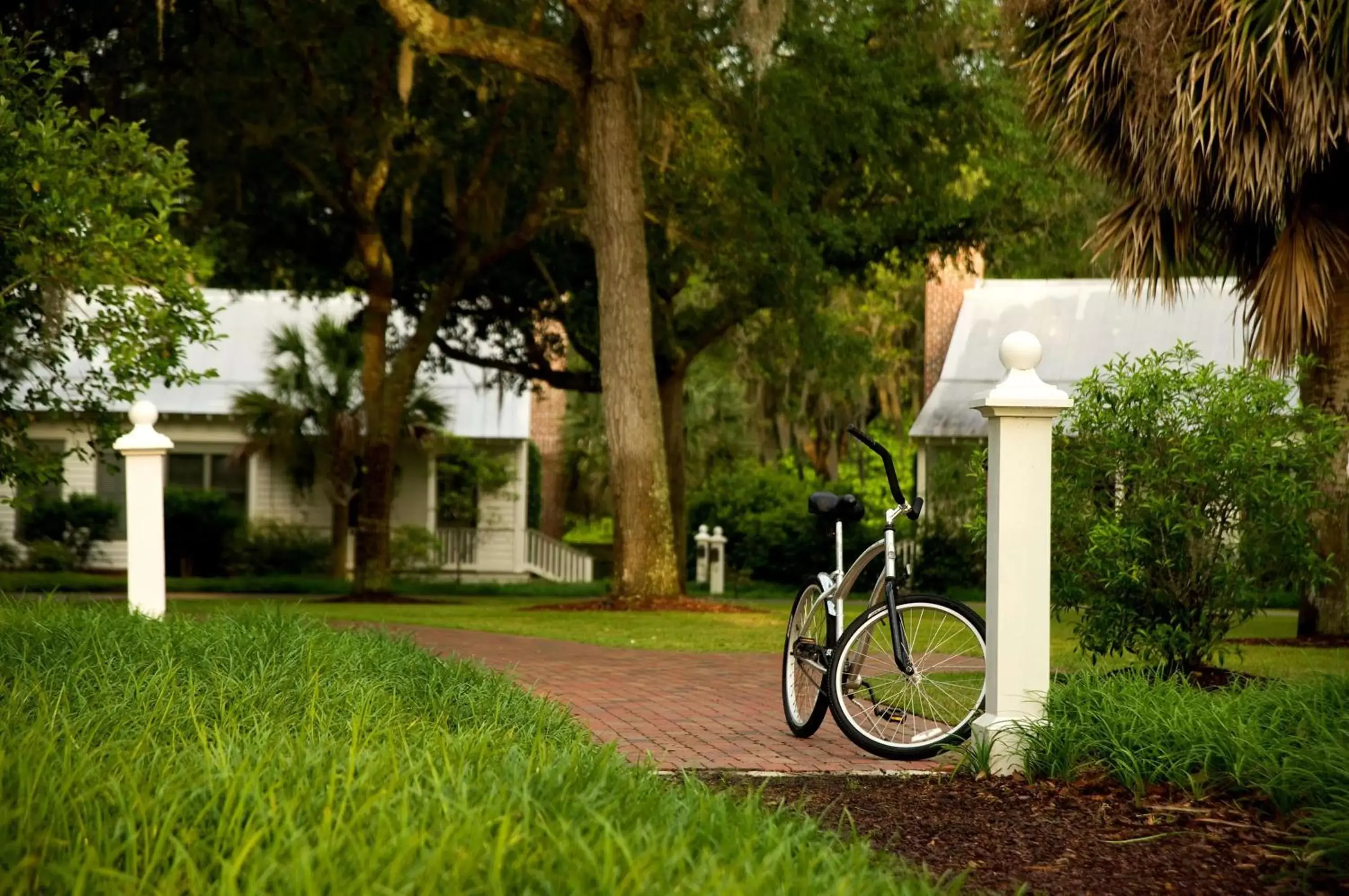 Property building, Garden in Montage Palmetto Bluff