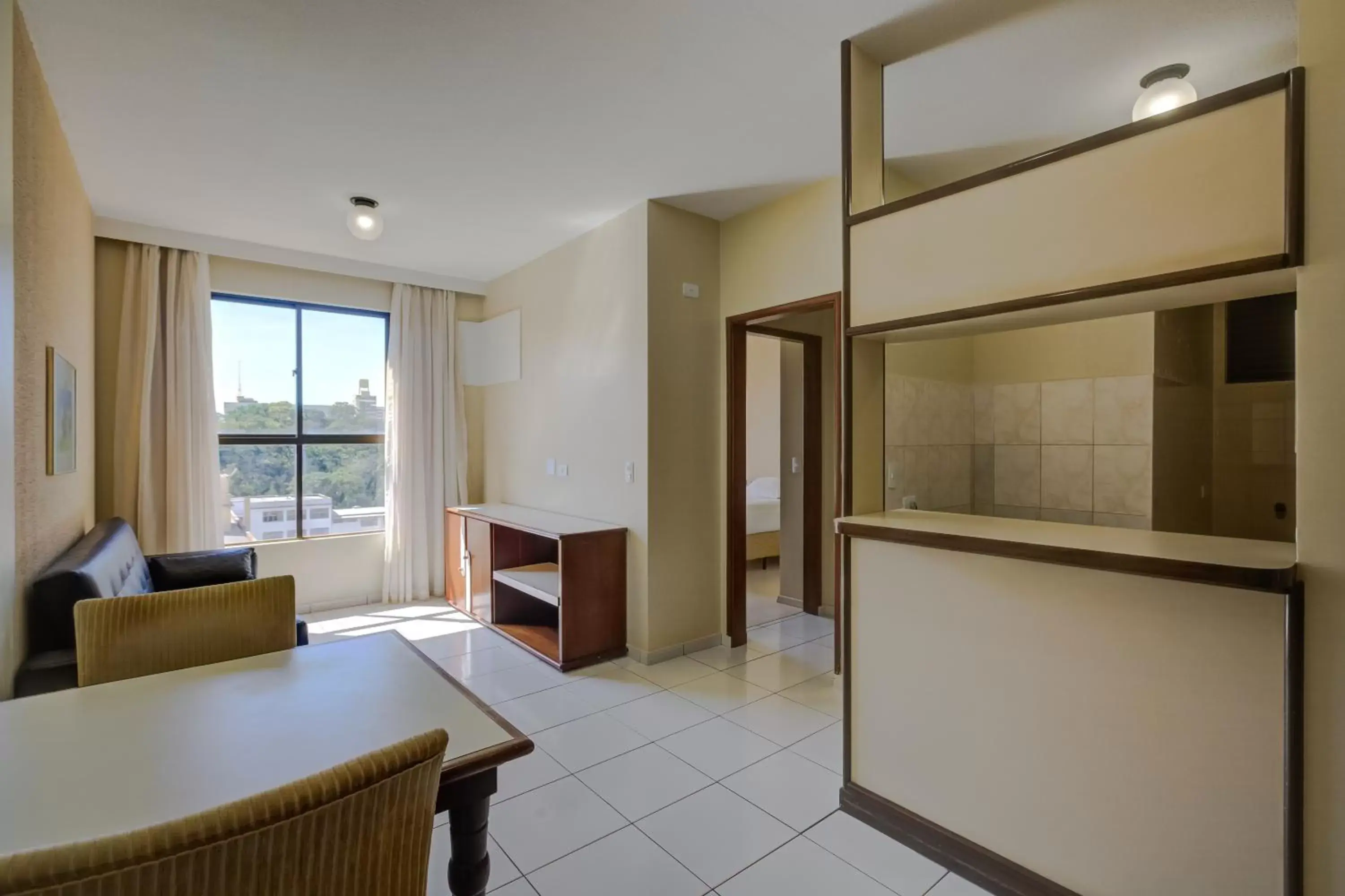 Living room in Slaviero Londrina Flat