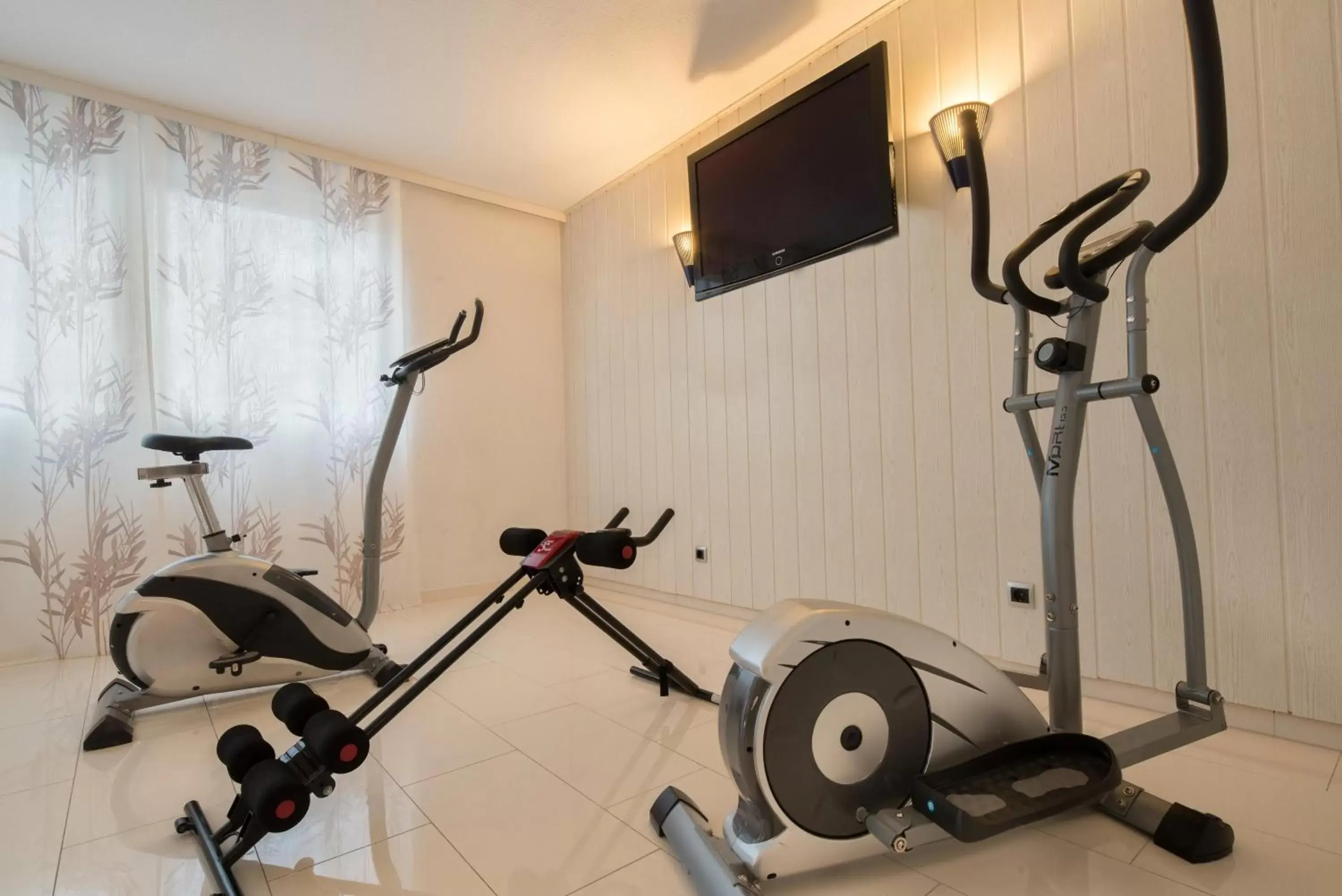 Fitness centre/facilities, Fitness Center/Facilities in Best Western Smart Hotel