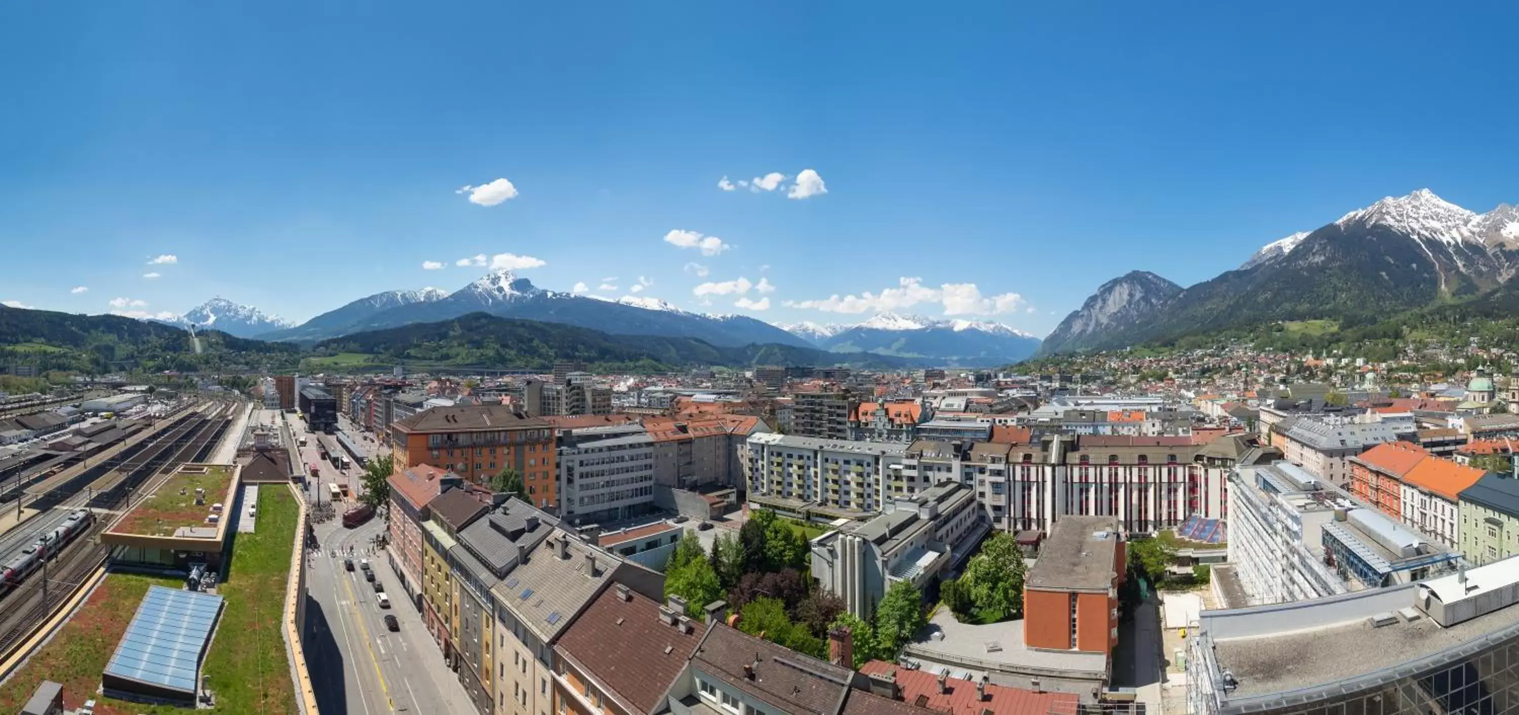 City view, Neighborhood in aDLERS Hotel Innsbruck