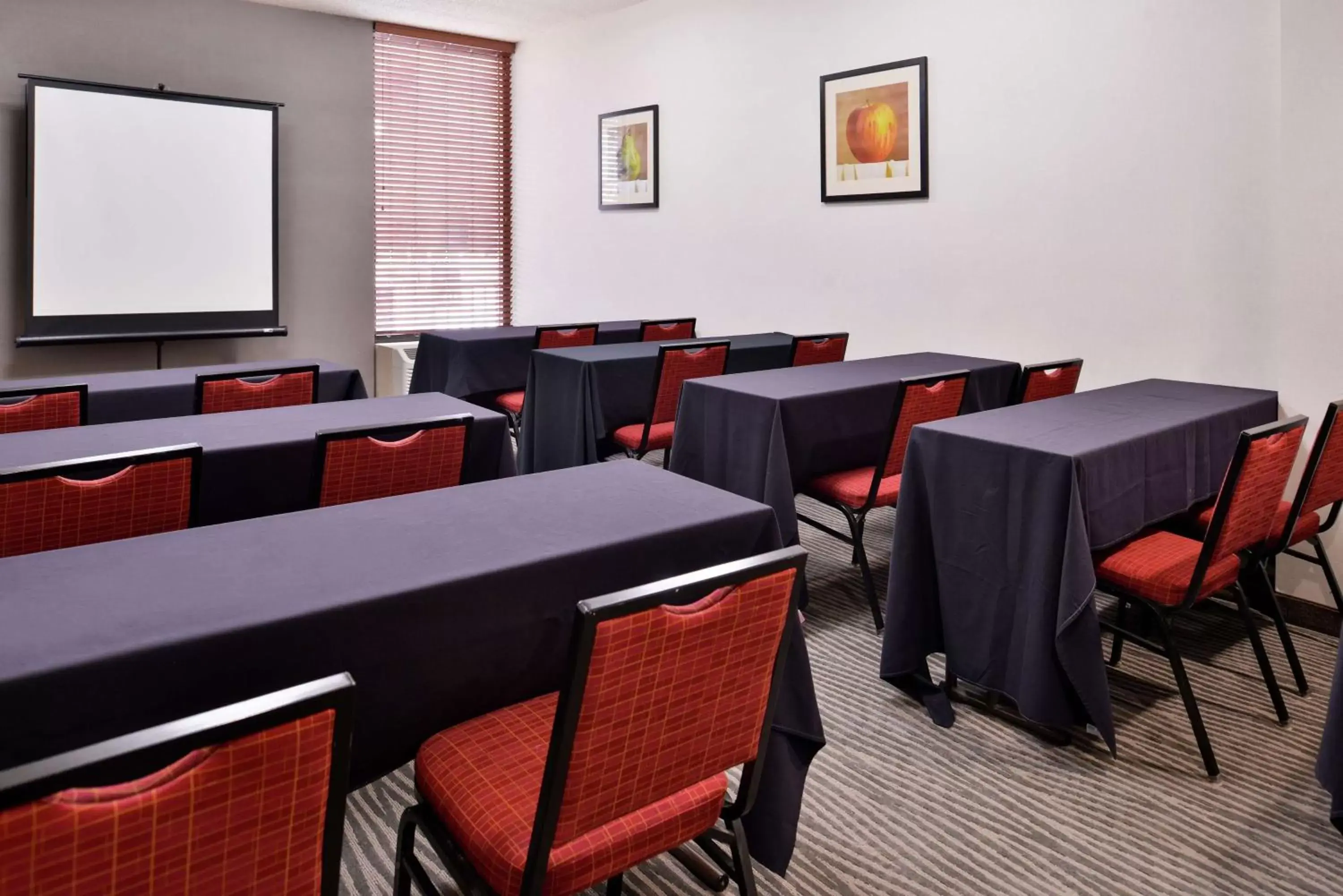 Meeting/conference room in Hampton Inn Norfolk/Virginia Beach