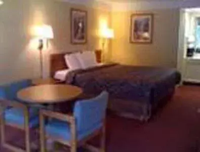 Bed in Knights Inn Charleston West Virginia