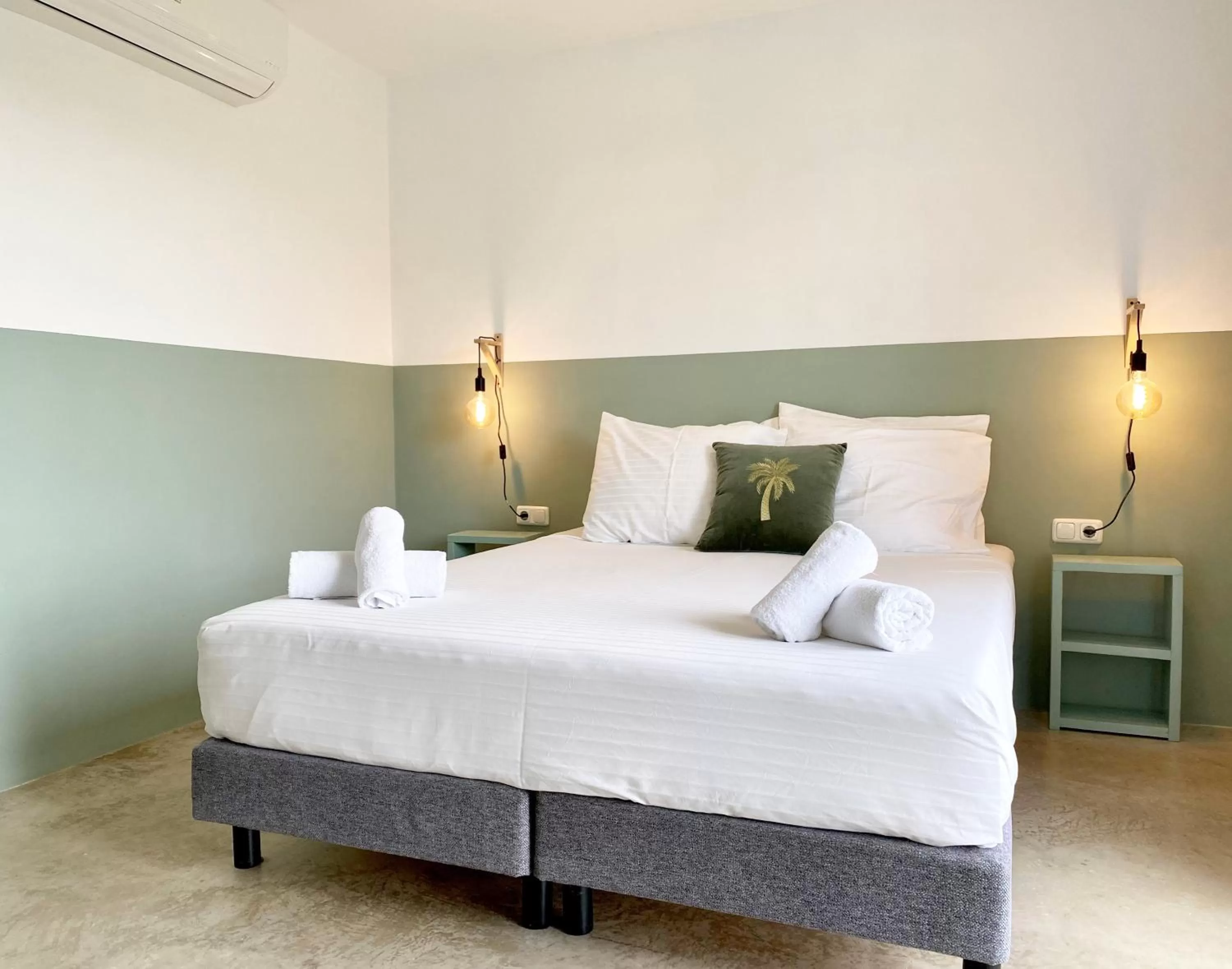 Double Room with Balcony in Boutique Hotel & apartments JT Curaçao