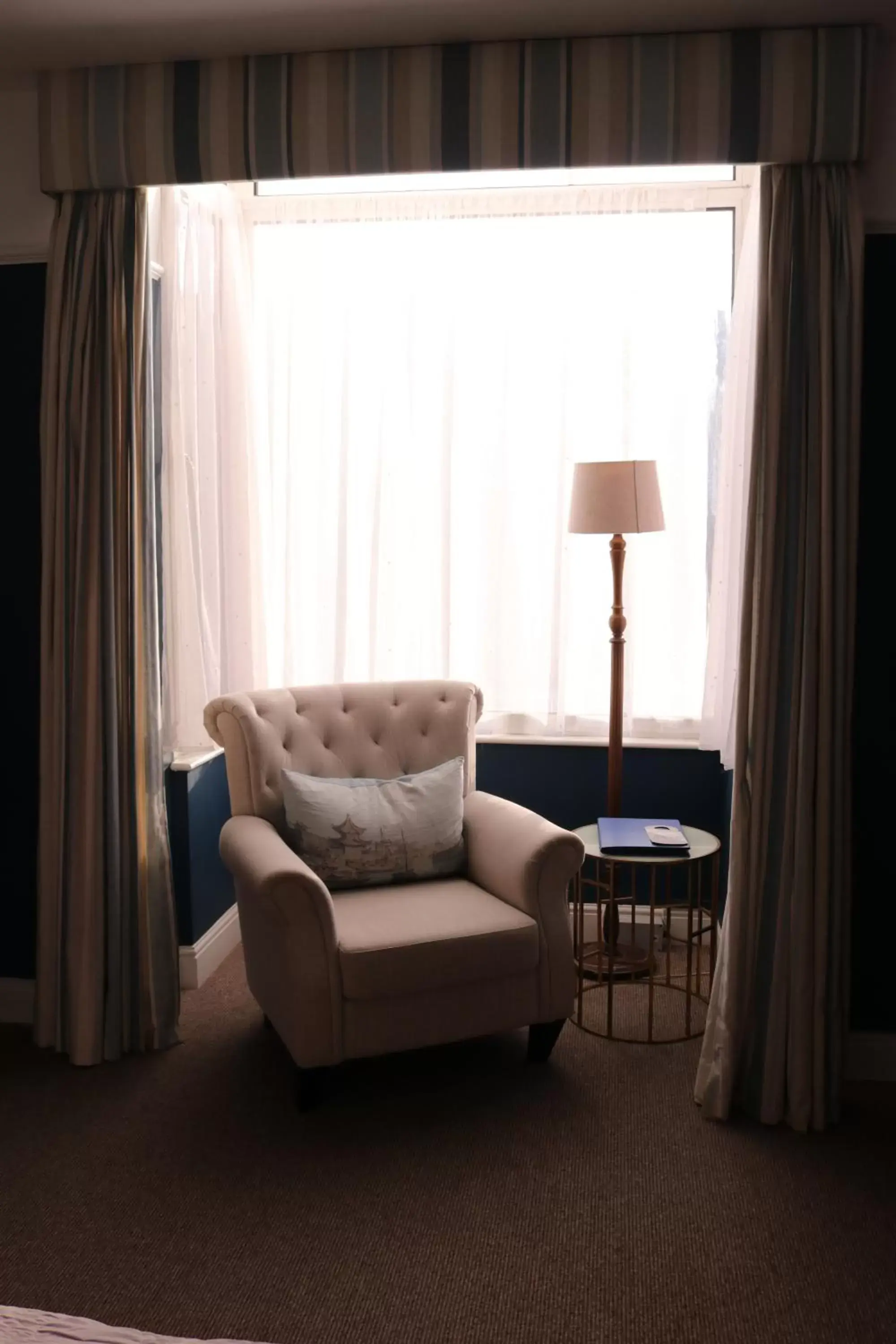 Bedroom, Seating Area in Tower Hotel