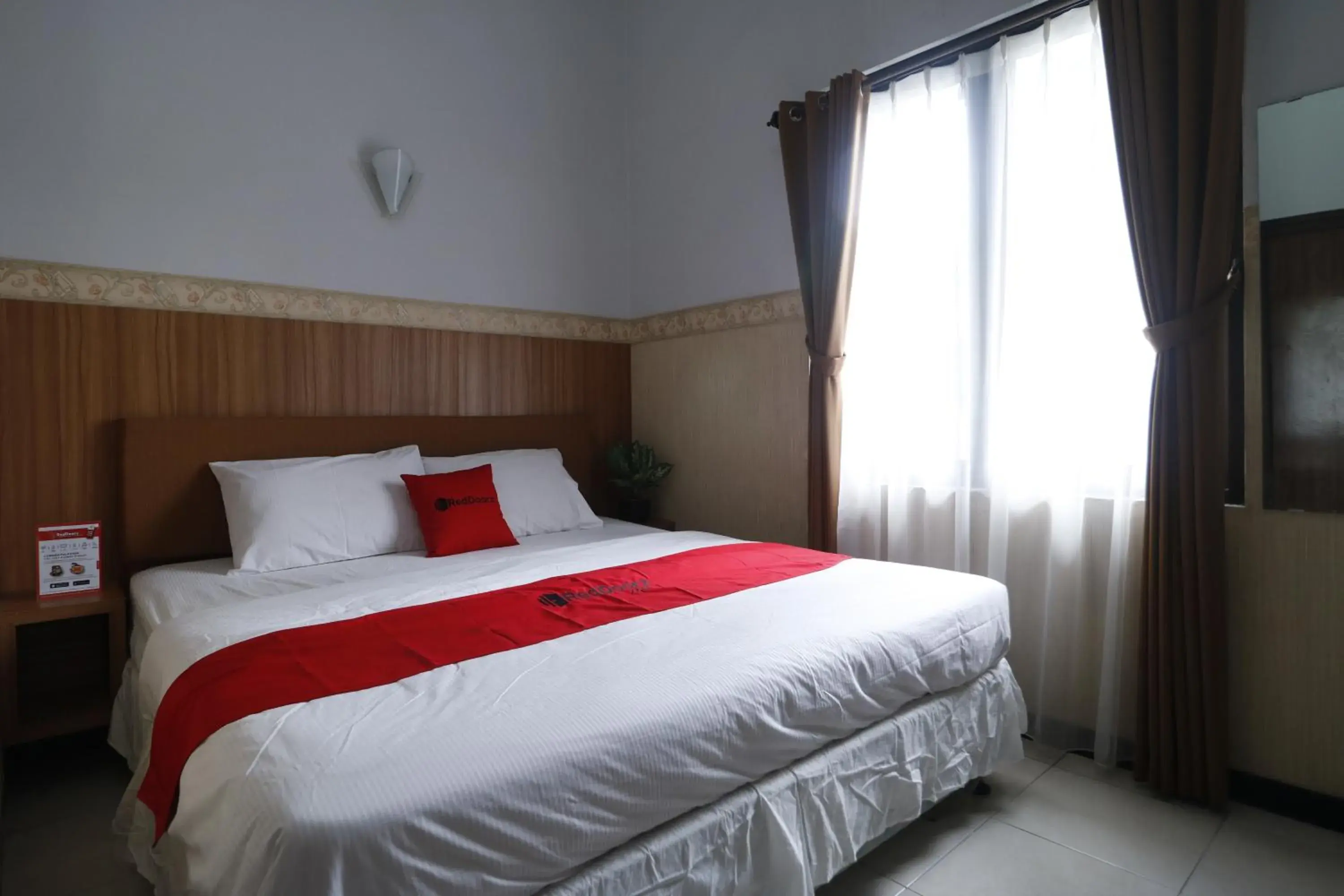 Bedroom, Bed in RedDoorz Plus near Undip Tembalang