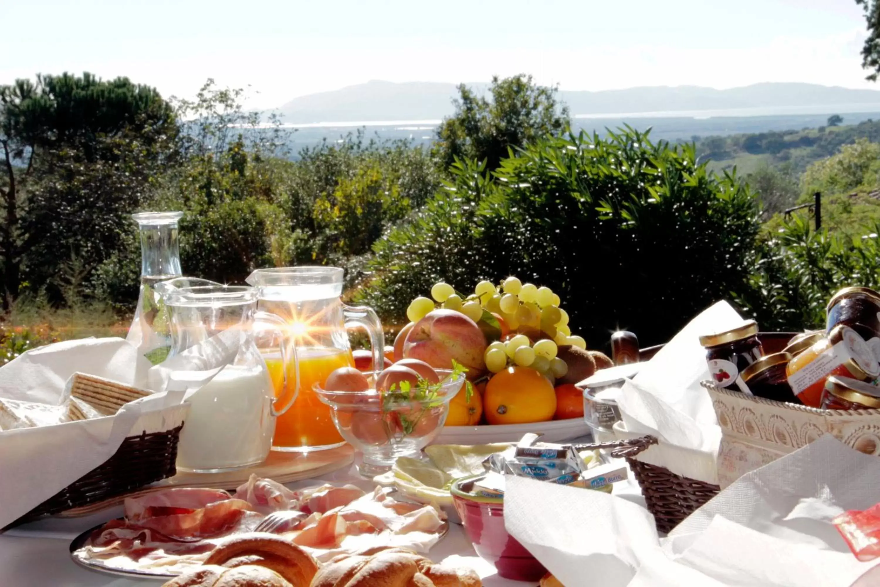 Buffet breakfast, View in Locanda Delle Mura Anna De Croy