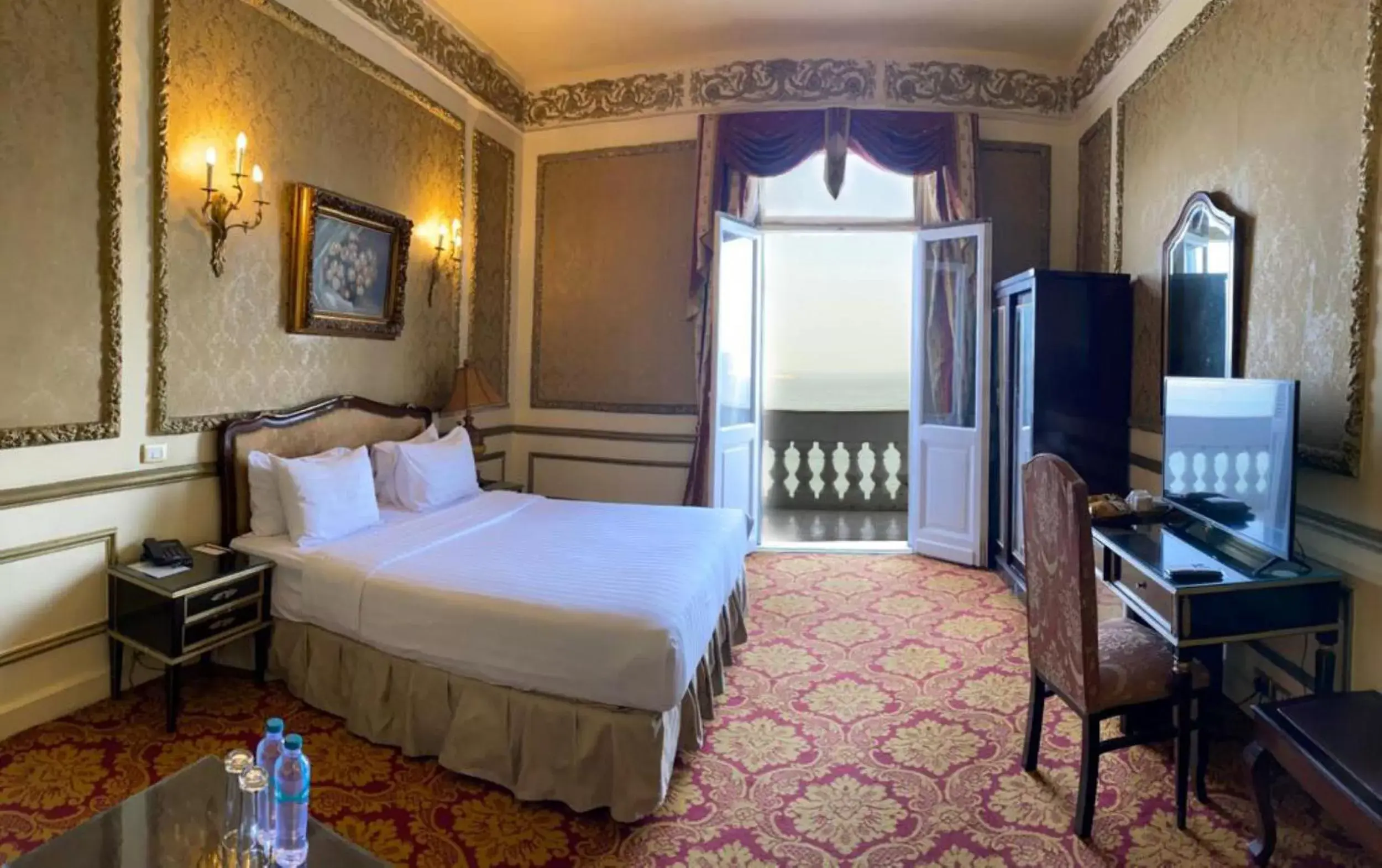Superior Room Direct Sea View in Windsor Palace Luxury Heritage Hotel Since 1906 by Paradise Inn Group Superior Room Direct Sea View in Windsor Palace Luxury Heritage Hotel Since 1906 by Paradise Inn Group