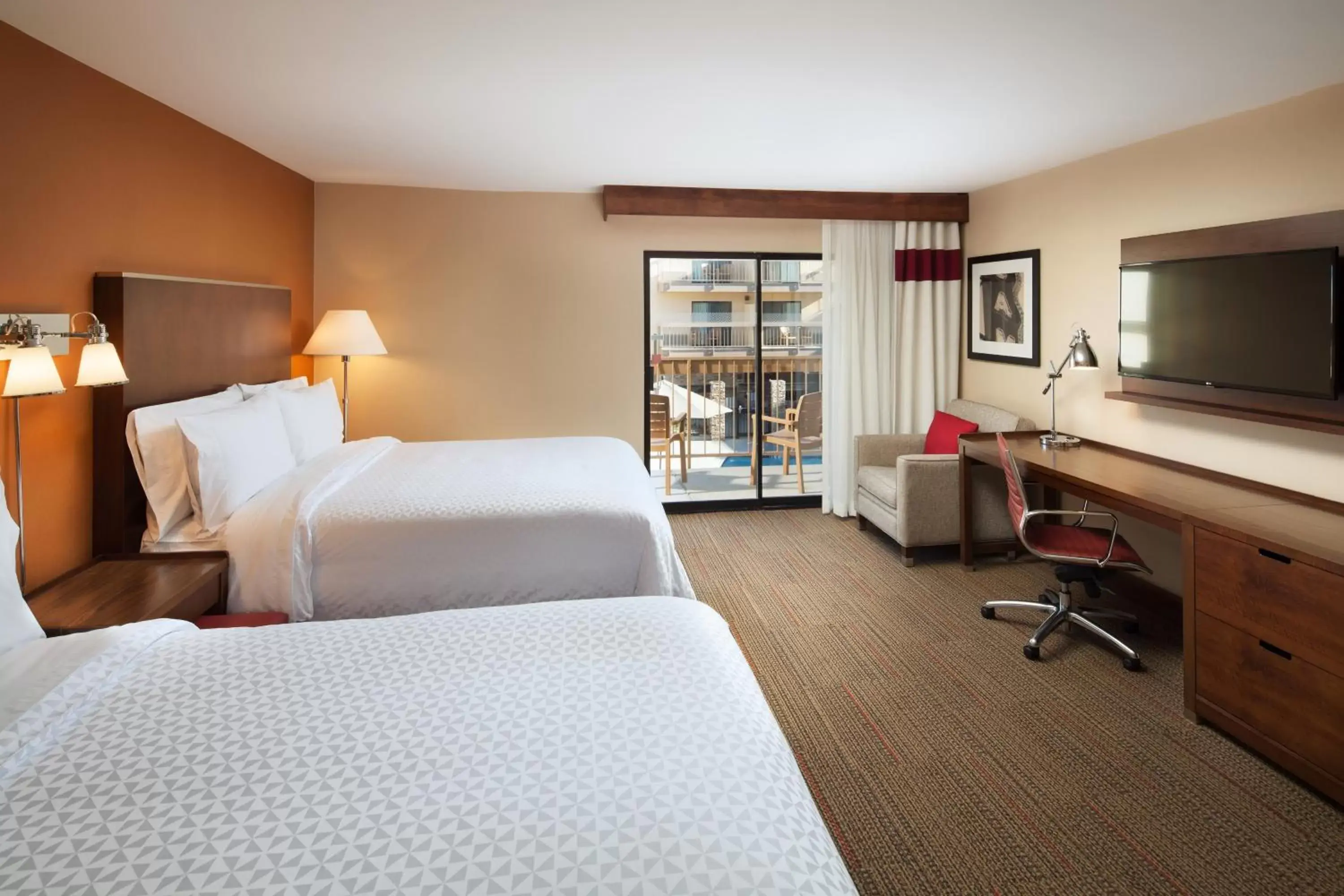 Guest room, 2 Queen, Balcony in Four Points by Sheraton San Diego - Sea World Guest room, 2 Queen, Balcony in Four Points by Sheraton San Diego - Sea World