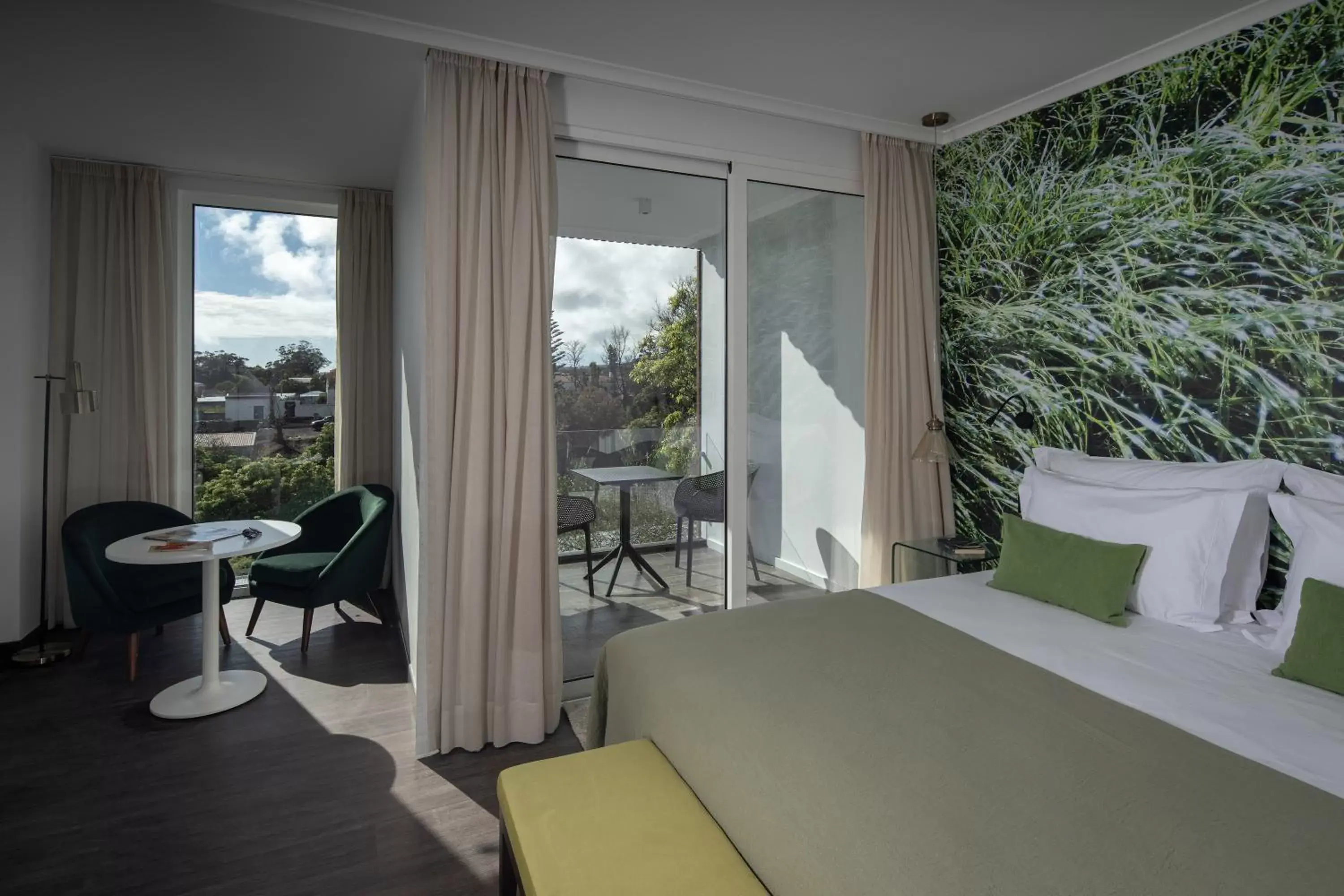Balcony/Terrace, Bed in Senhora da Rosa, Tradition & Nature Hotel
