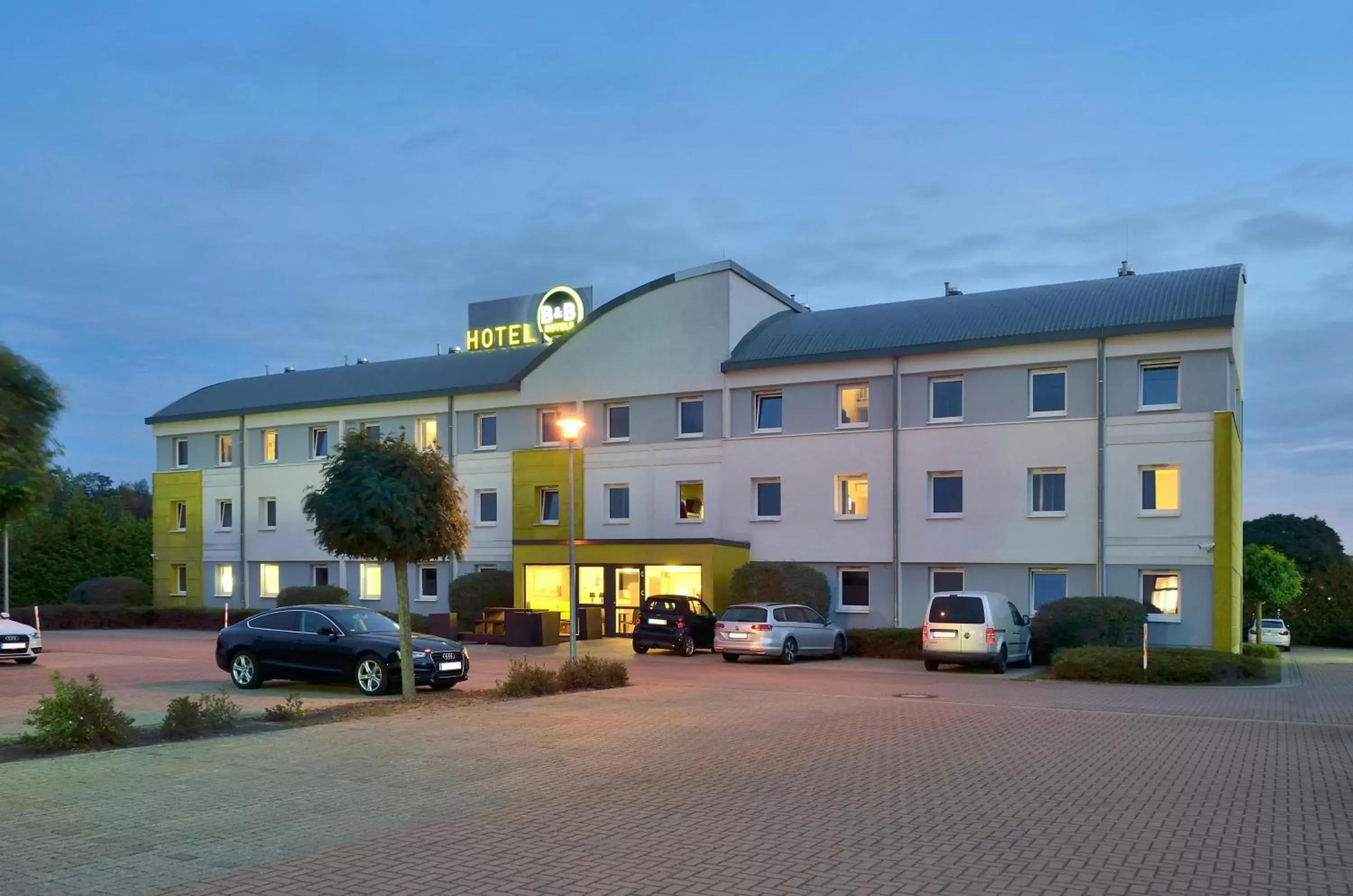 Property Building in B&B Hotel Braunschweig-Nord