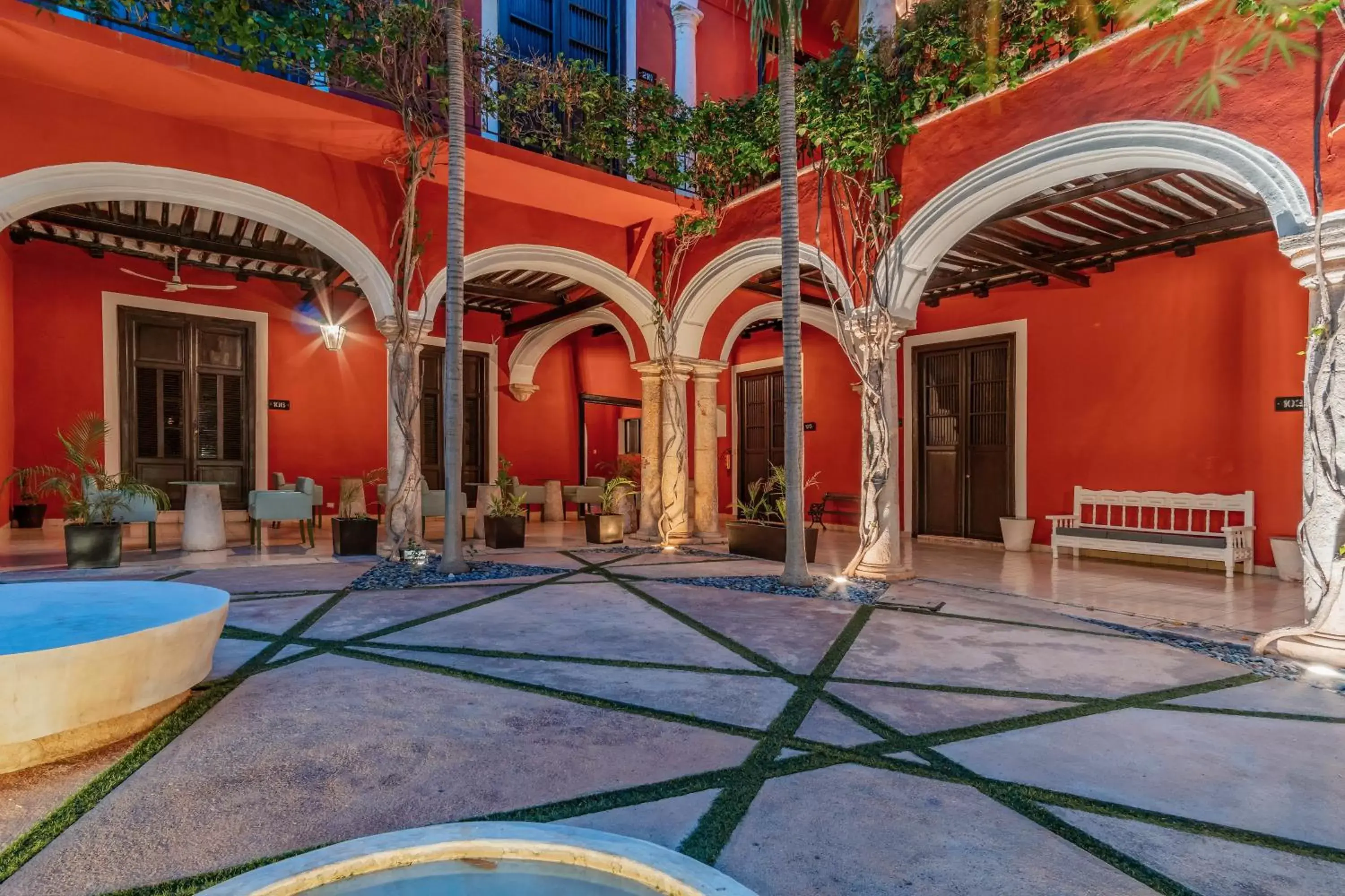 Garden, Swimming Pool in Hotel HO Merida