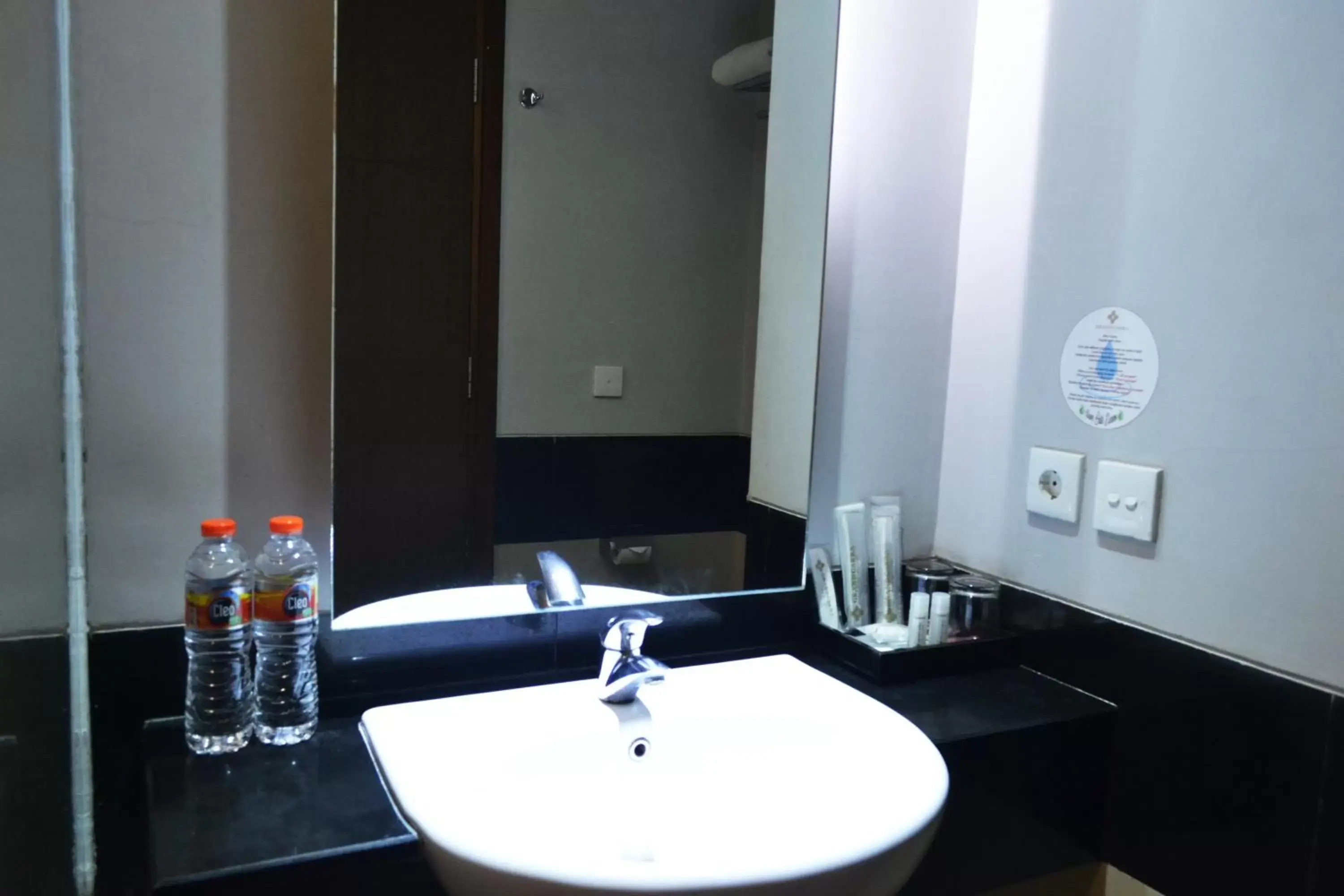 Toilet, Bathroom in Grand Cakra Hotel Malang