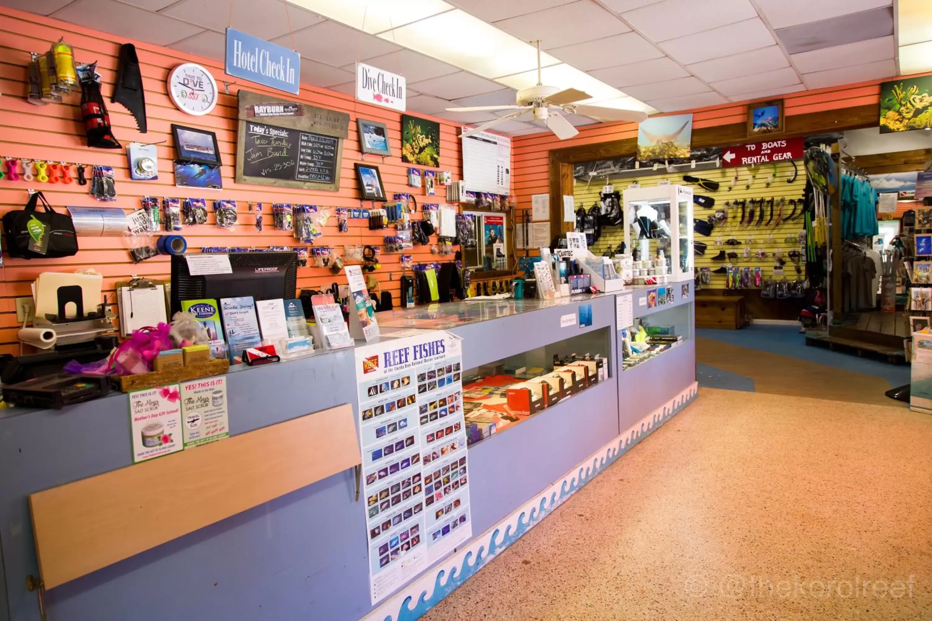 On-site shops in Looe Key Reef Resort and Dive Center