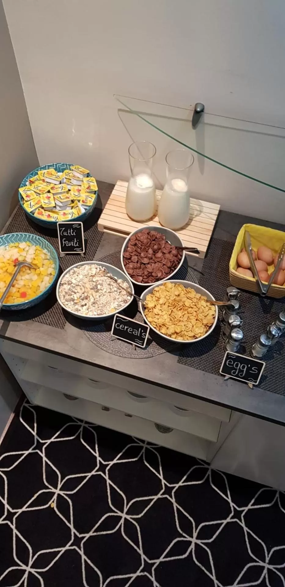 Food in Safestay Brussels Grand Place