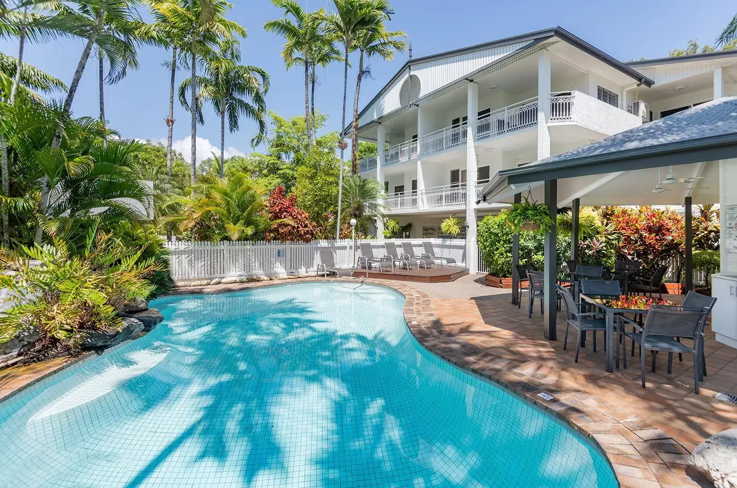 Swimming Pool in Garrick House