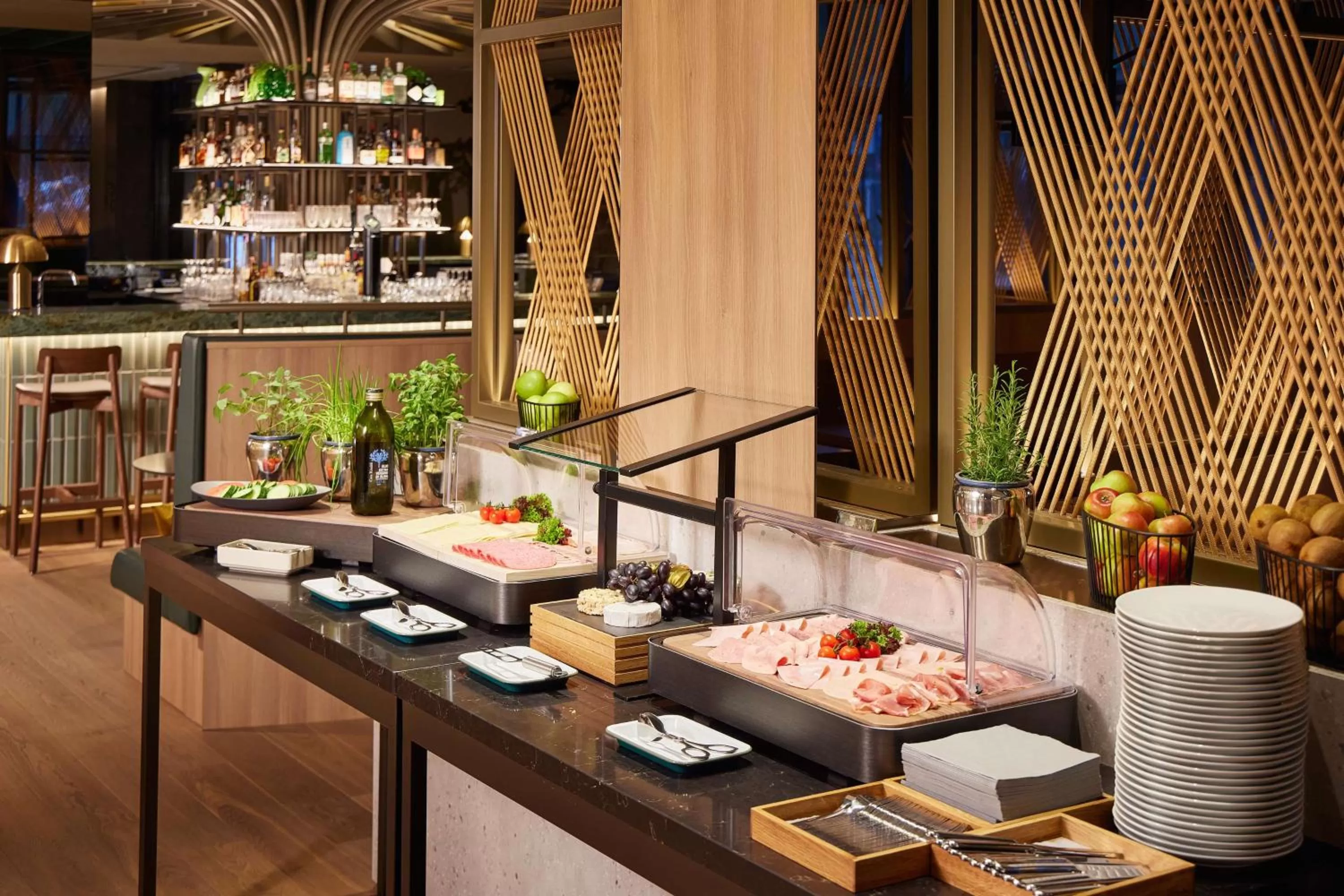 Breakfast in Adina Apartment Hotel Dusseldorf