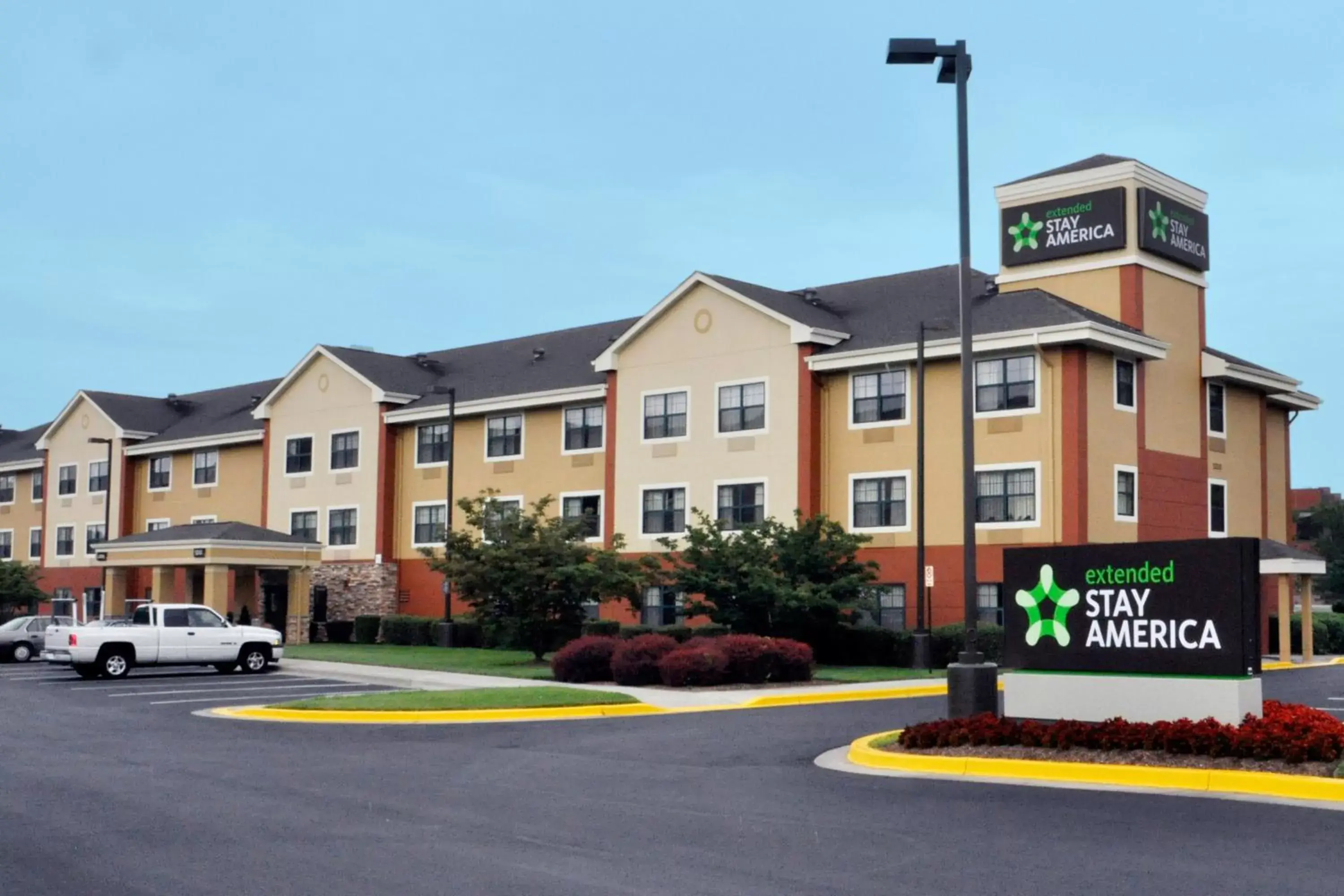 Property building in Extended Stay America Suites - Frederick - Westview Dr