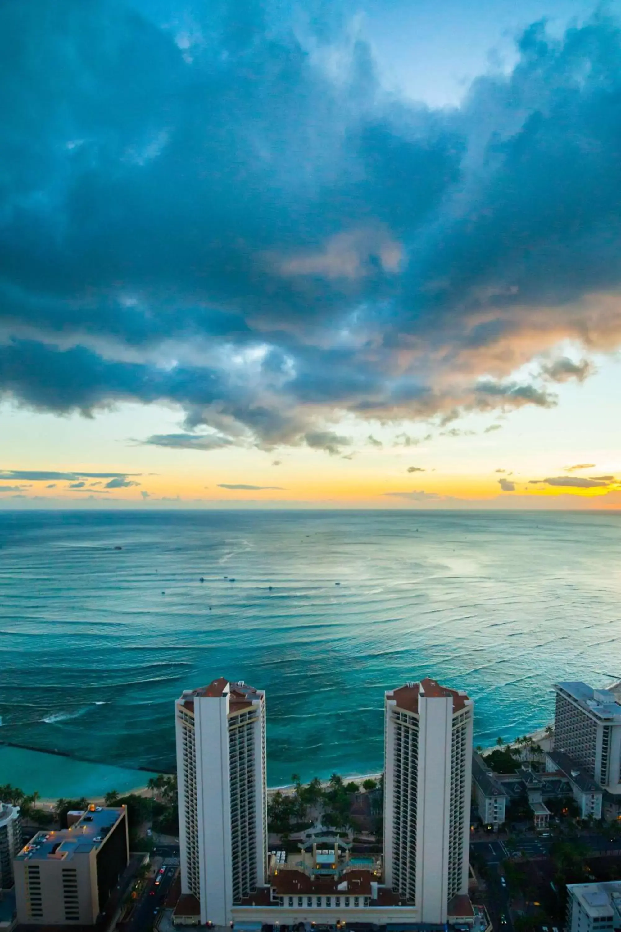 Beach in Hyatt Regency Waikiki Beach Resort & Spa