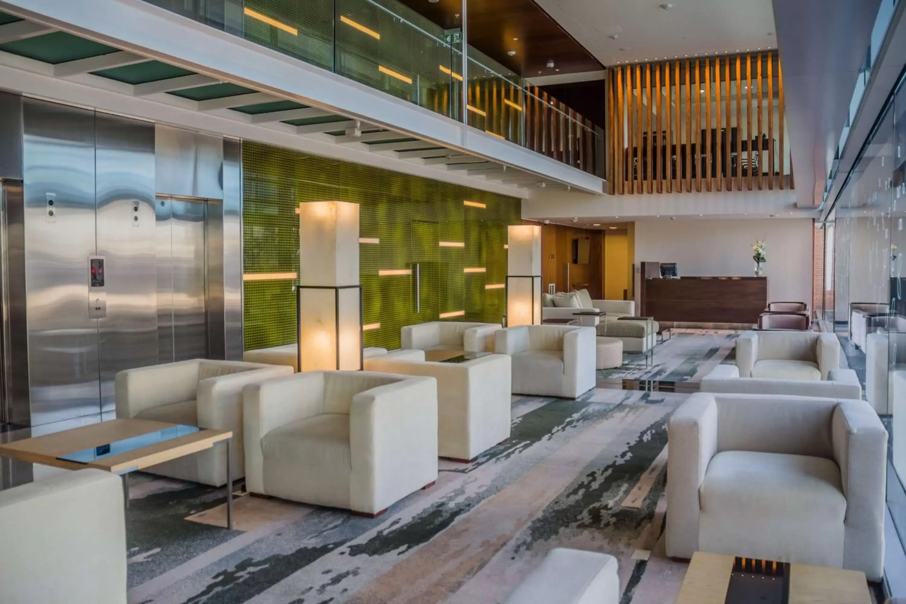 Lobby or reception, Seating Area in Hilton Garden Inn Montevideo