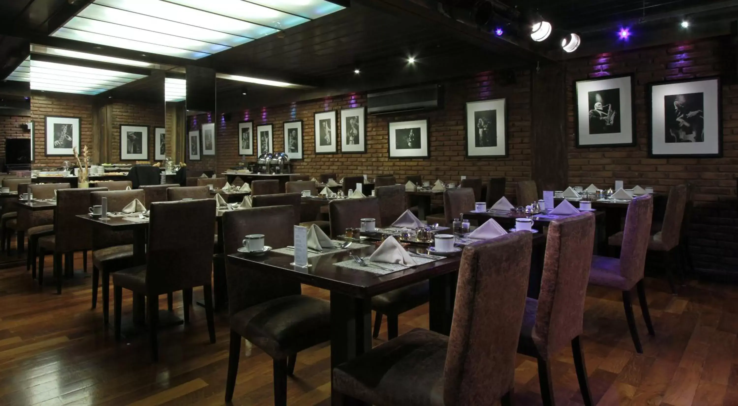 Restaurant/Places to Eat in Melia Recoleta Plaza Hotel