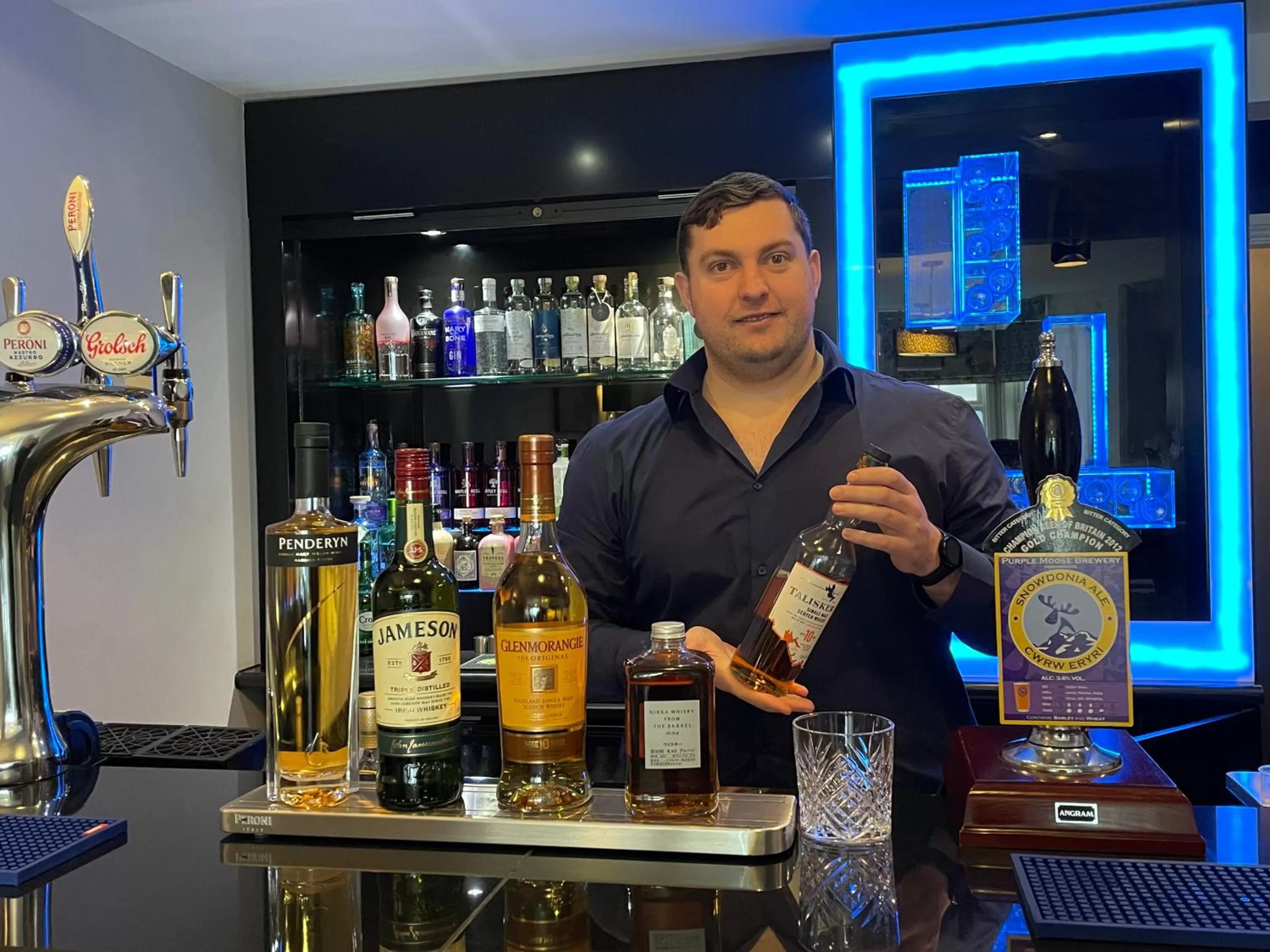 People in Caerwylan Hotel