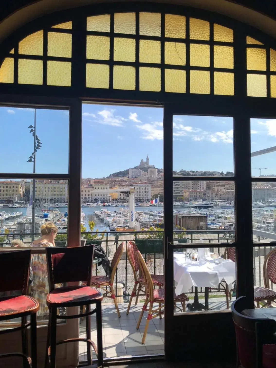 Restaurant/Places to Eat in Hotel Belle-Vue Vieux-Port