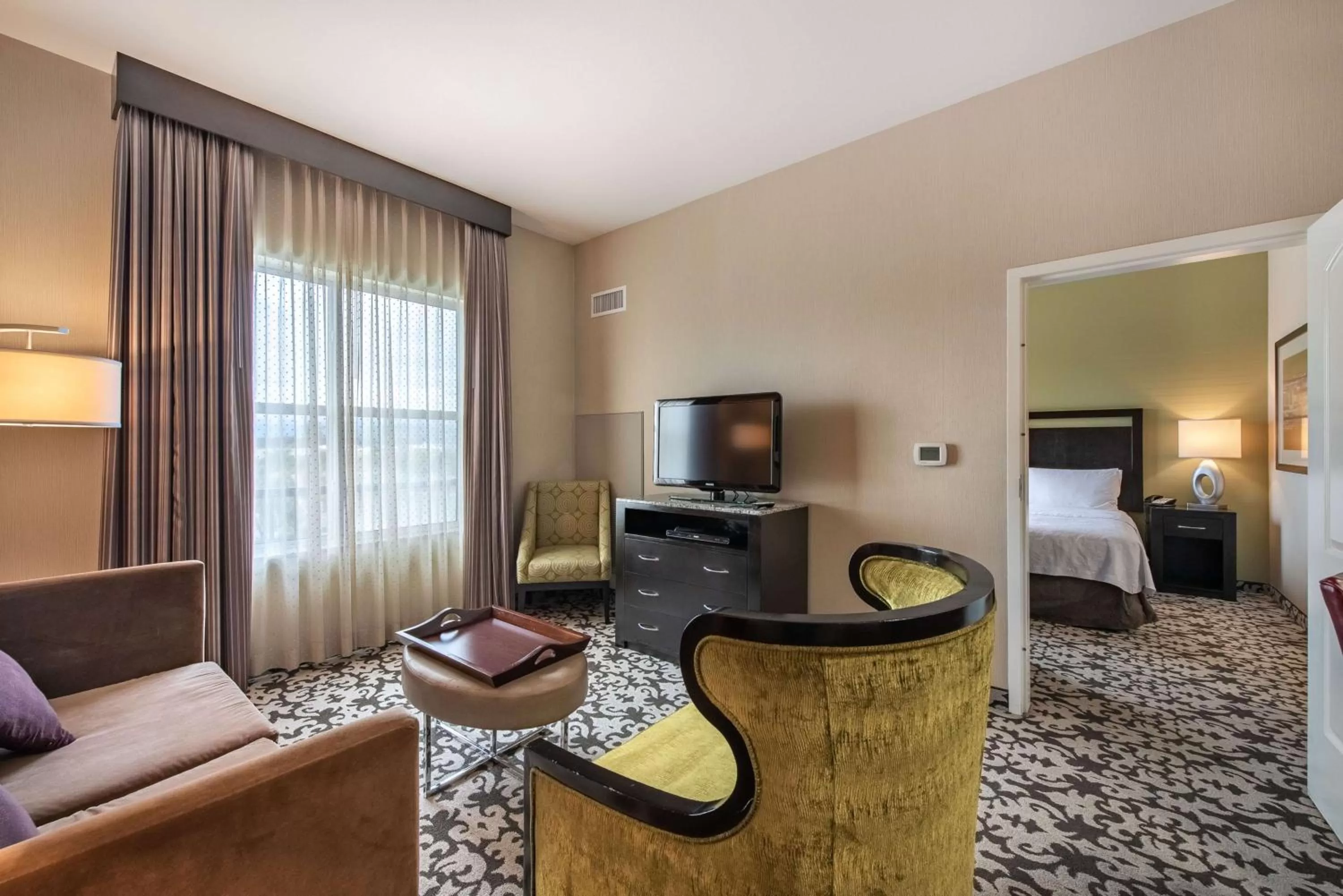 Living room, Bed in Homewood Suites by Hilton Oxnard/Camarillo