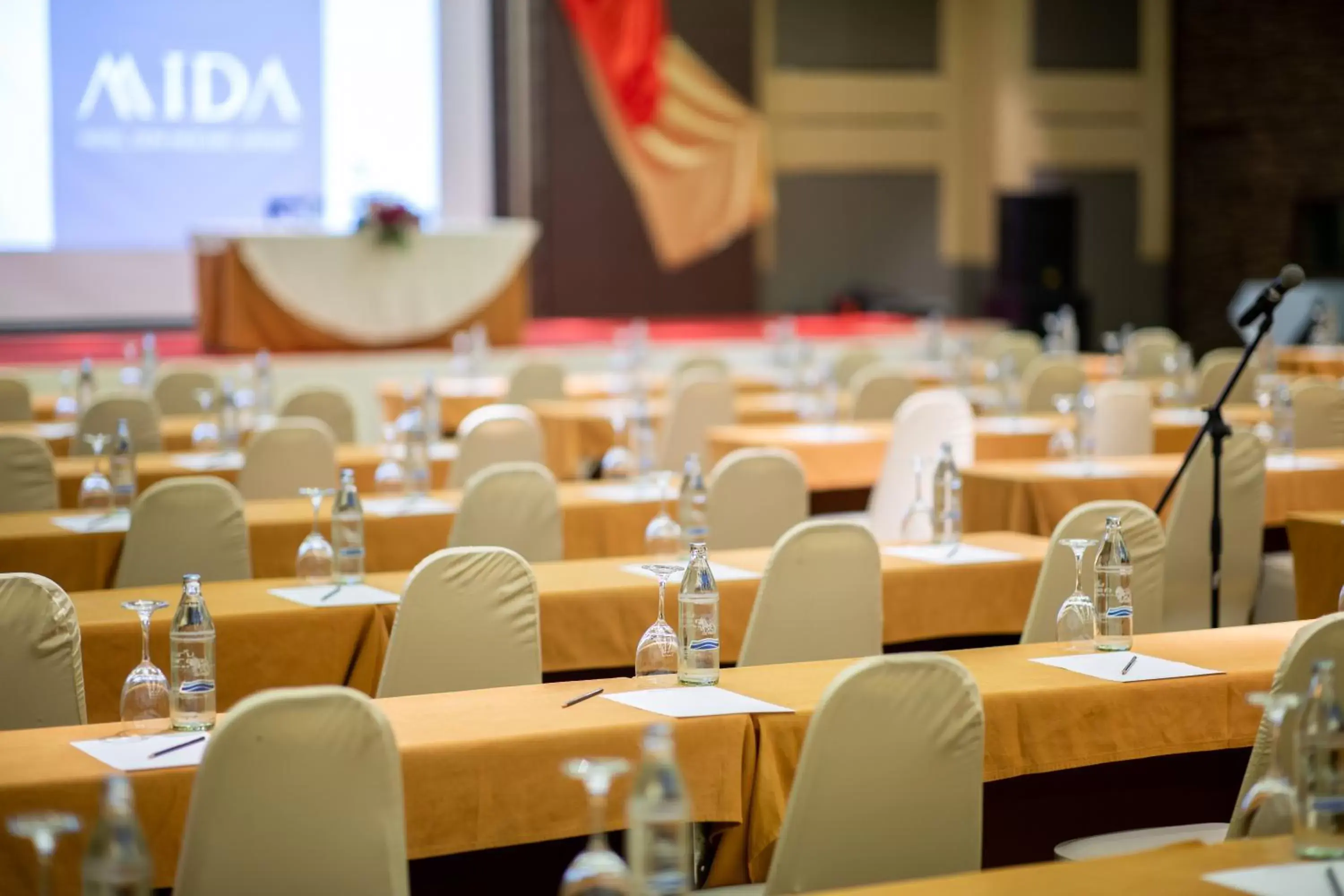 Meeting/conference room in Mida Hotel Don Mueang Airport