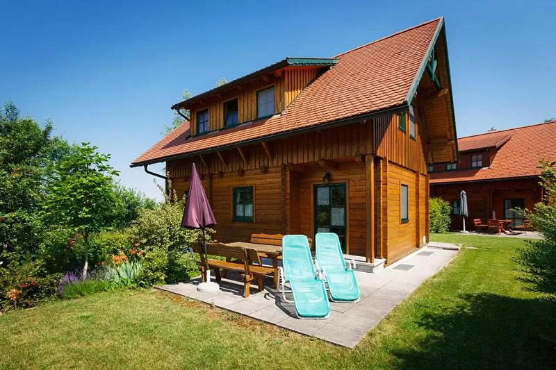 Property building in SPES Hotel & Seminare