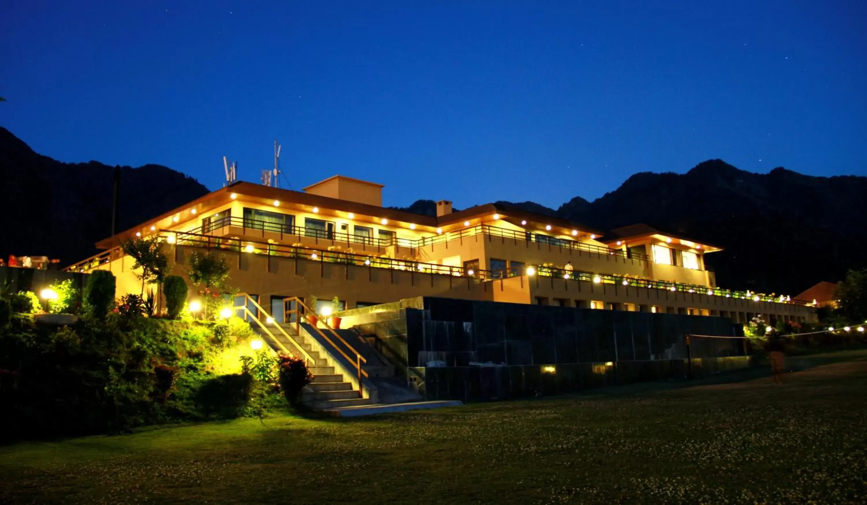 Facade/entrance, Property Building in Vivanta Dal View