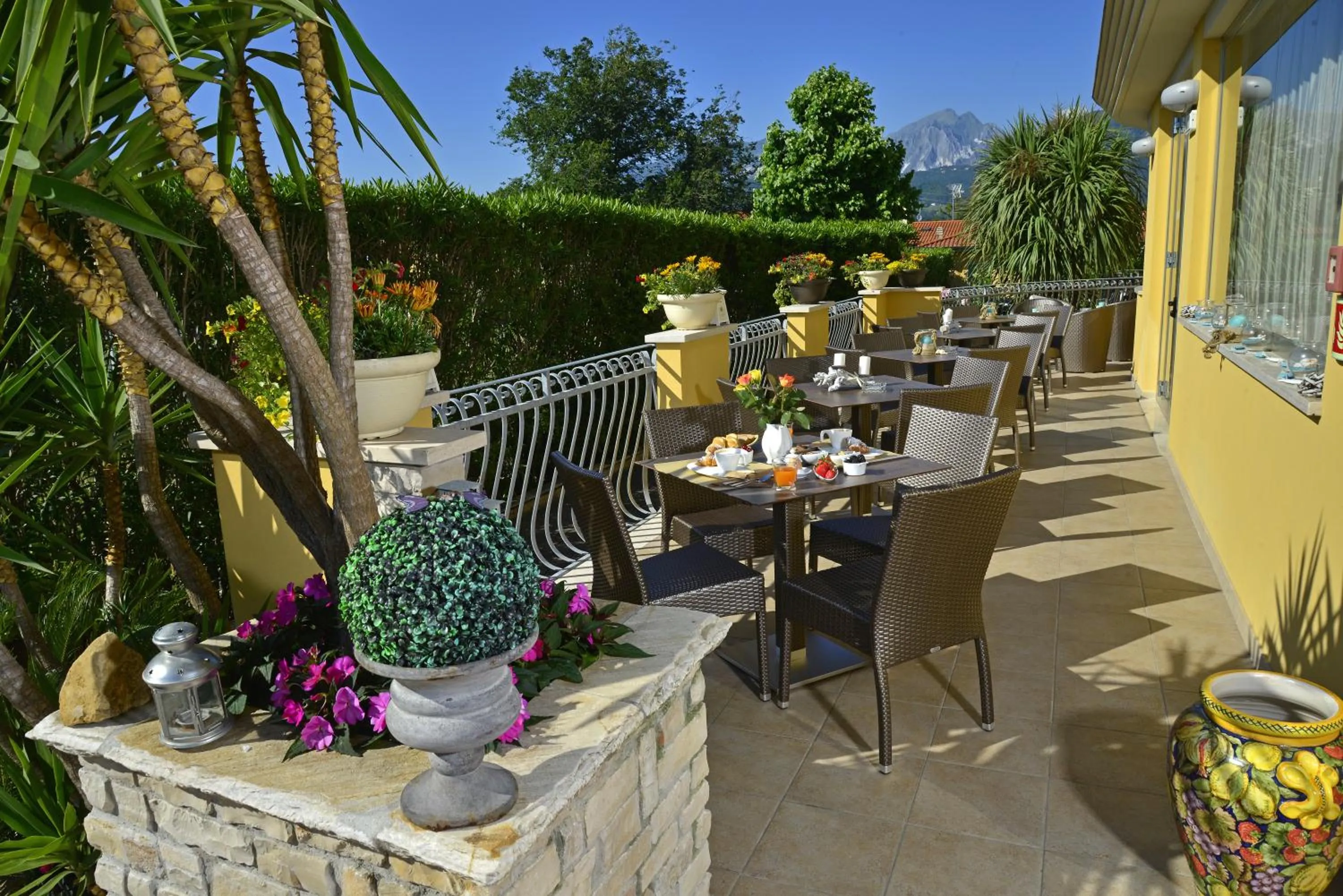 Restaurant/places to eat in Hotel Villa Tiziana