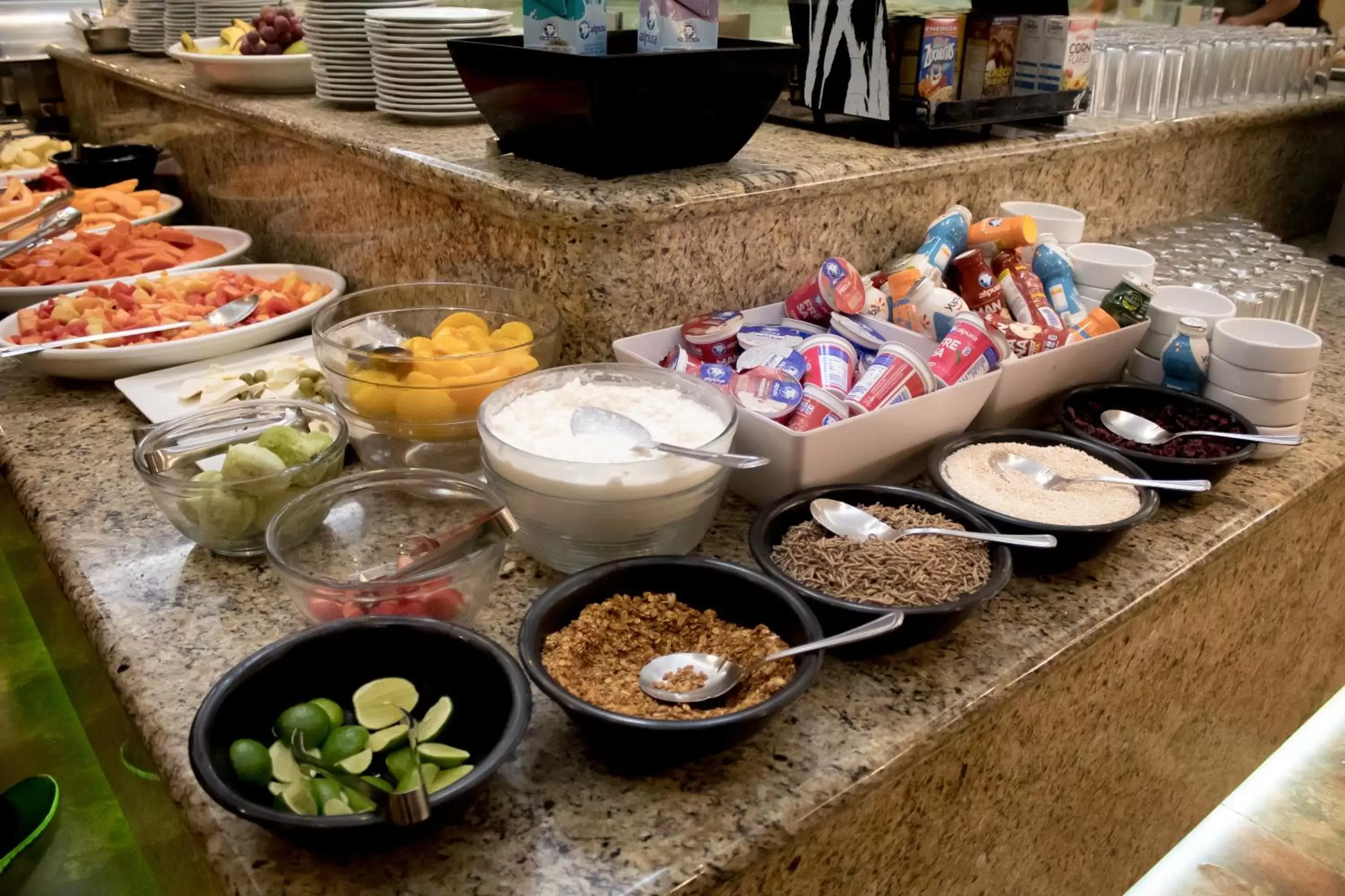 Buffet breakfast, Food in Hotel Mirage