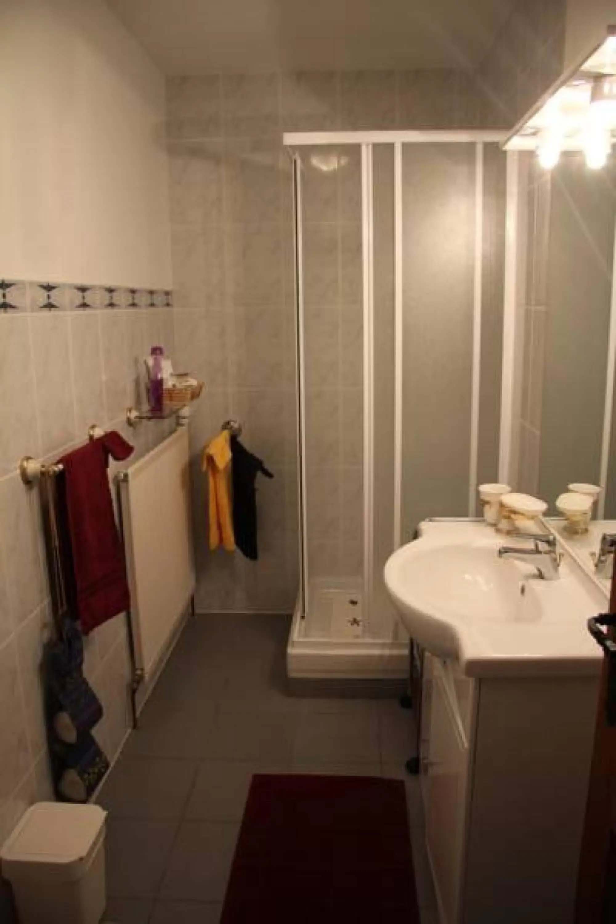 Shower, Bathroom in Hôtel Les Charmilles de Mormal