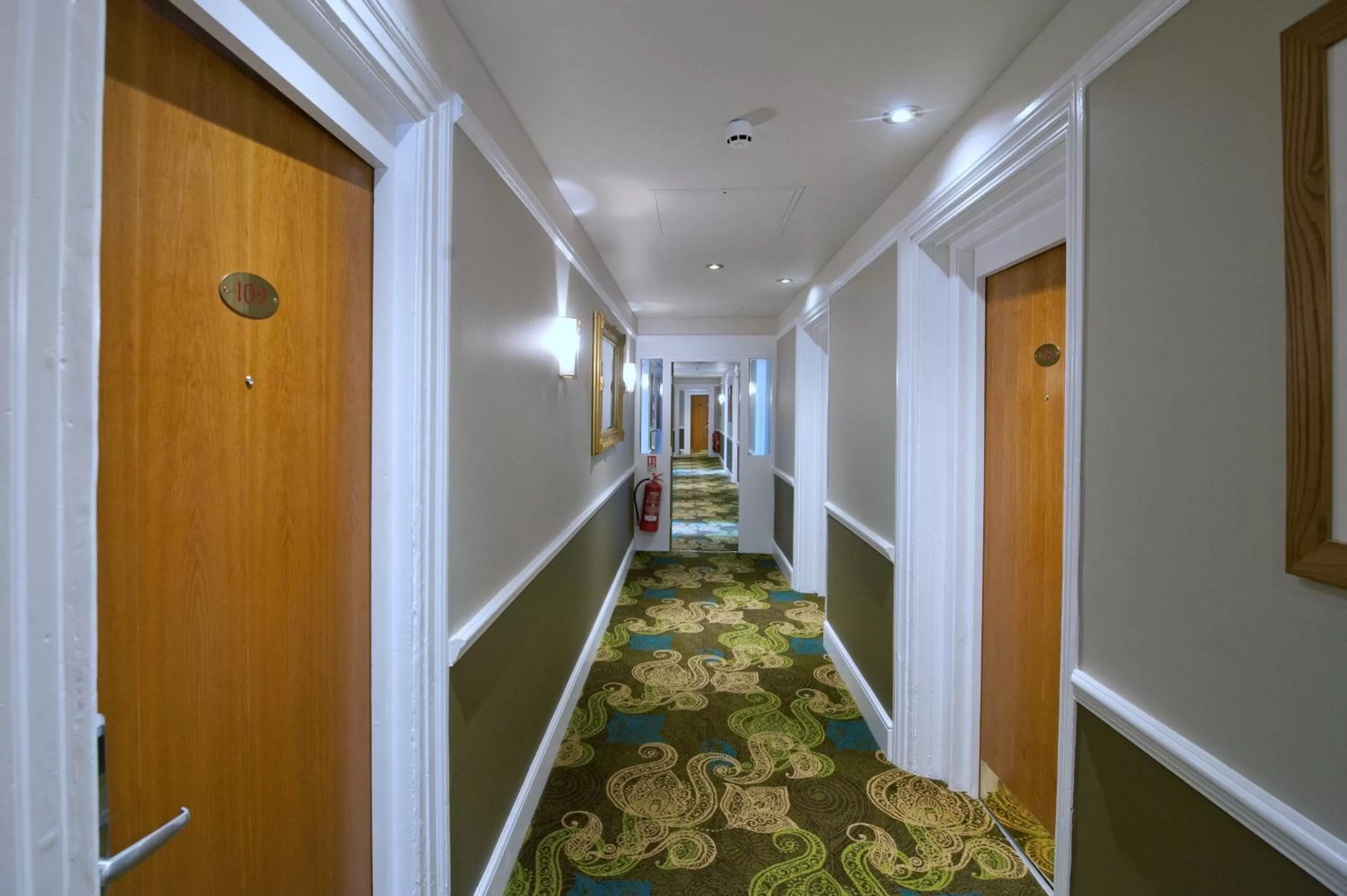 Decorative detail in The Kings Head Inn Wetherspoon