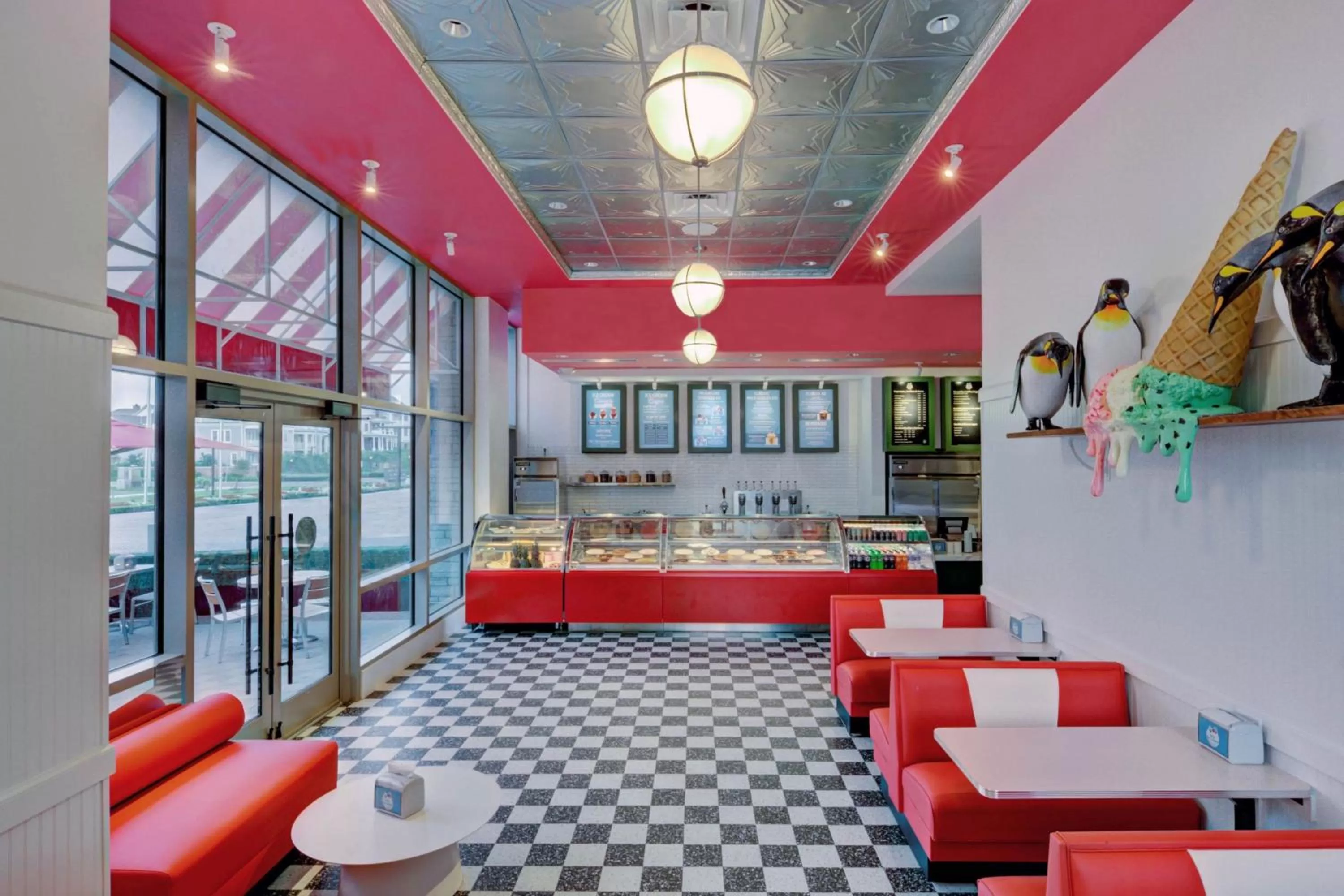 Restaurant/places to eat in Marriott Virginia Beach Oceanfront Resort