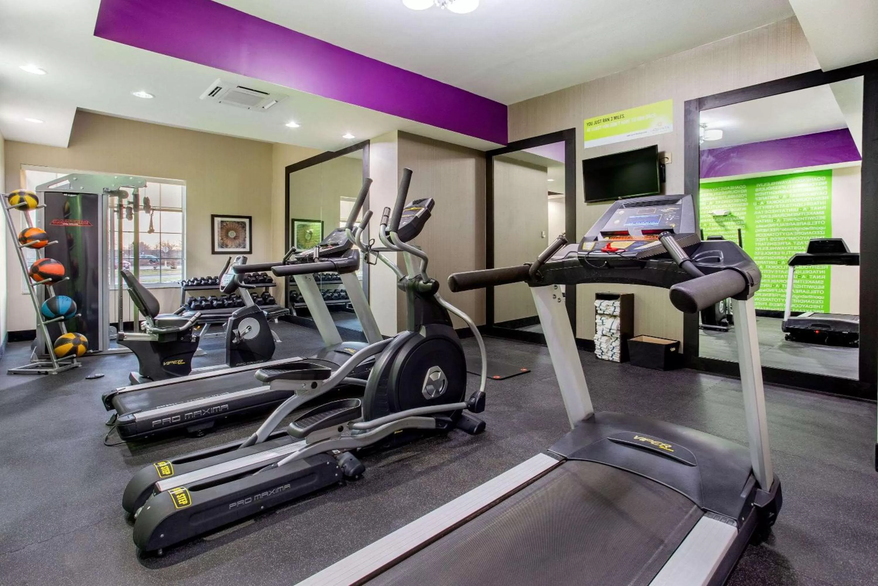 Fitness centre/facilities in La Quinta by Wyndham Springfield IL
