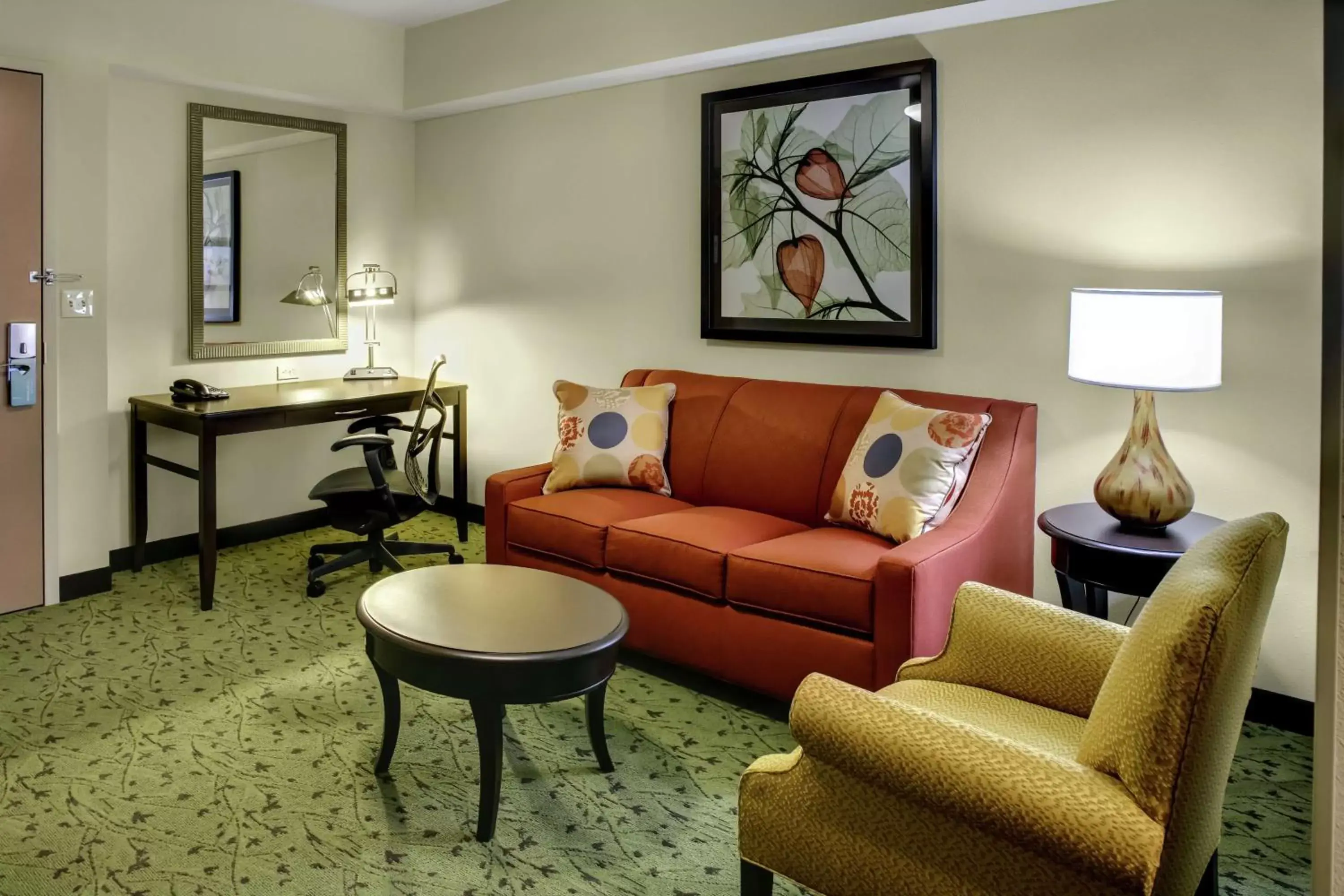 Bedroom, Seating Area in Hilton Garden Inn Pittsburgh/Cranberry