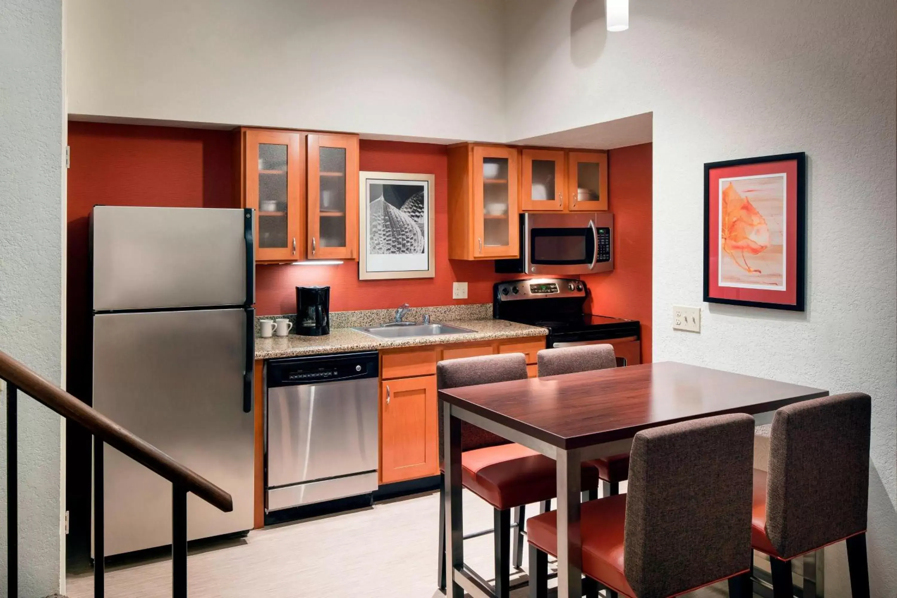 Kitchen or kitchenette, Kitchen/Kitchenette in Residence Inn Los Angeles Torrance/Redondo Beach