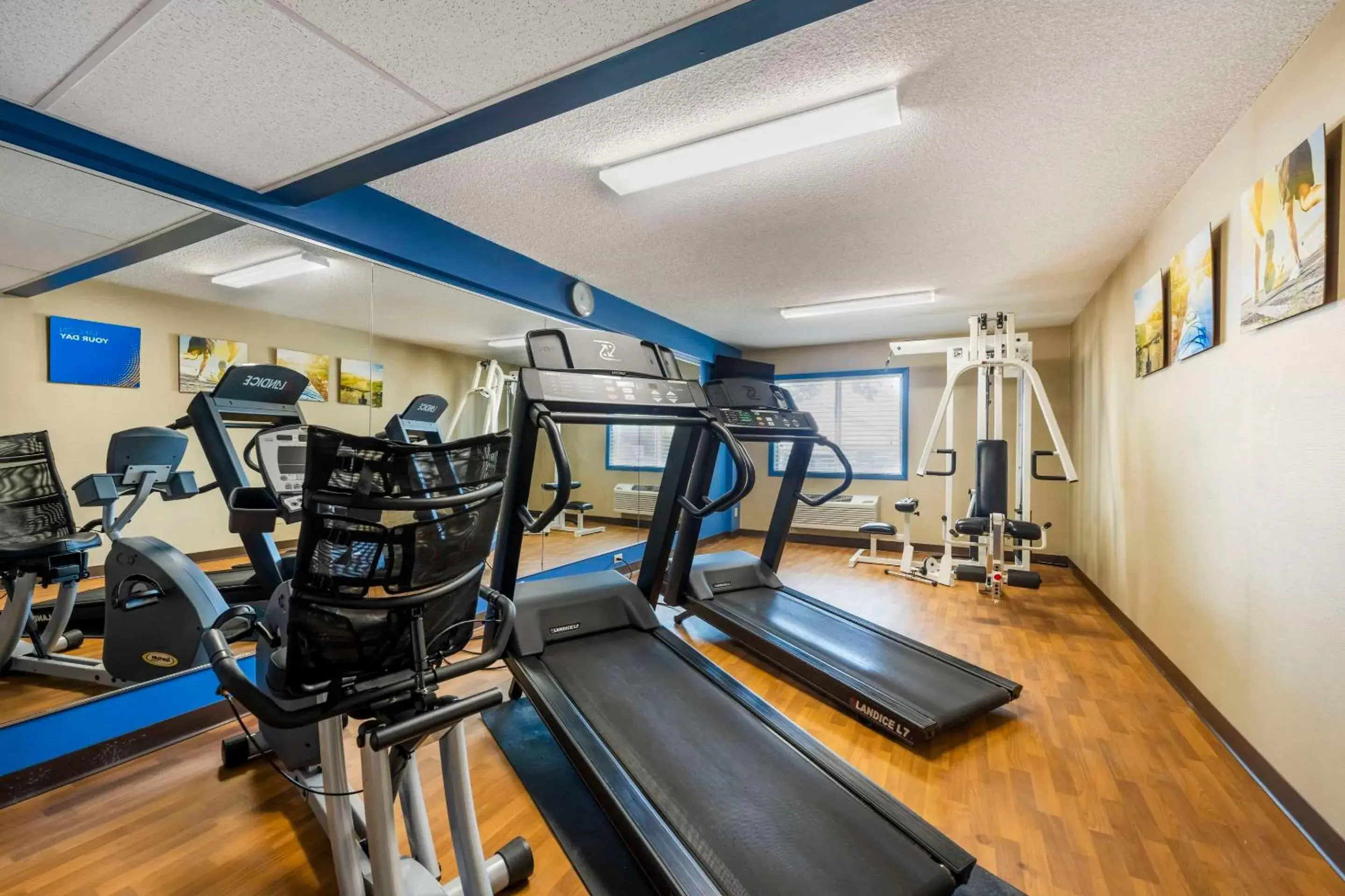 Fitness centre/facilities in Comfort Inn Hastings Fitness centre/facilities in Comfort Inn Hastings