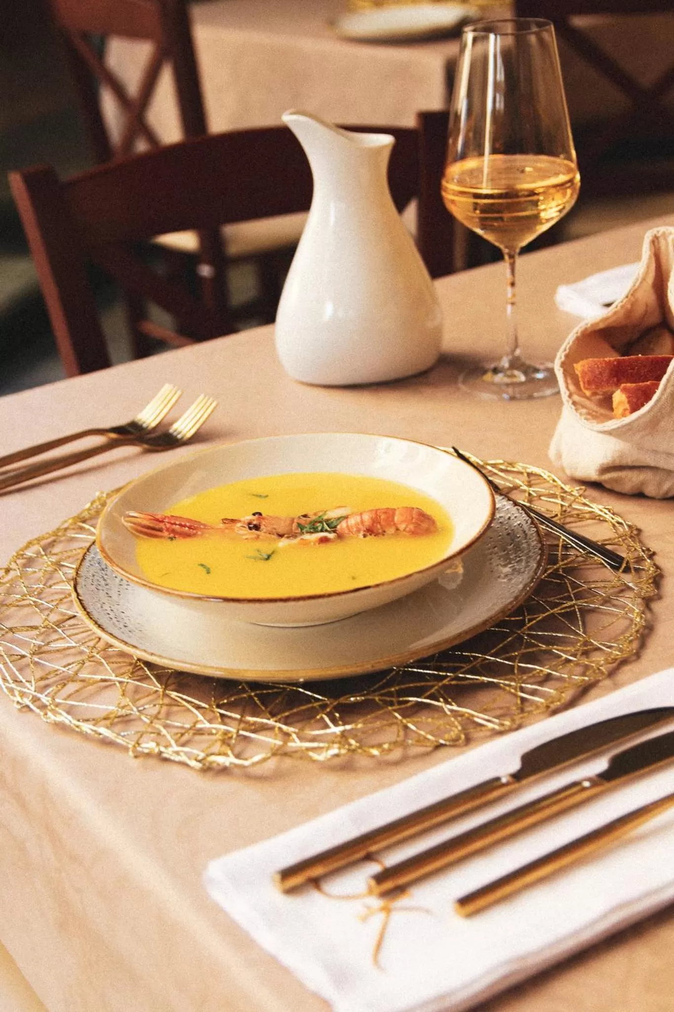 Restaurant/places to eat in Operna klet Ljubljana