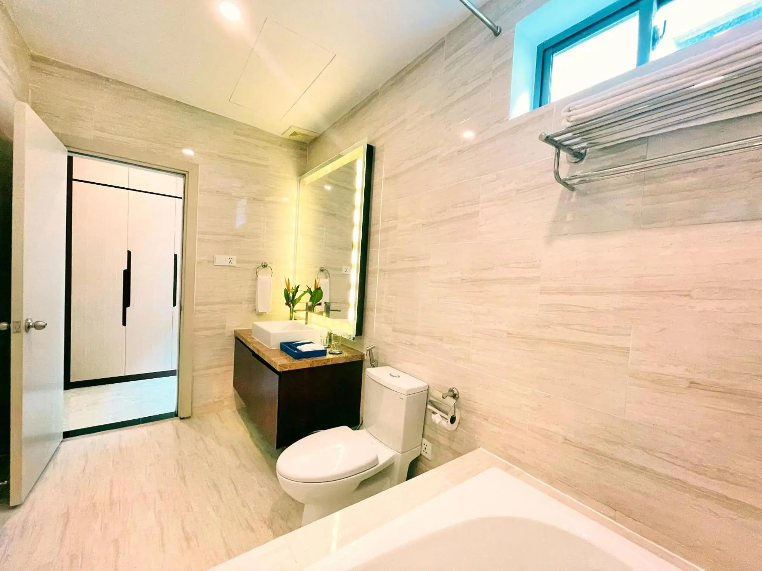 Bathroom in Diamond Bay Condotel Resort Nha Trang