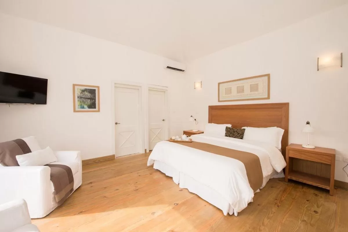 Photo of the whole room, Room Photo in Coson Bay